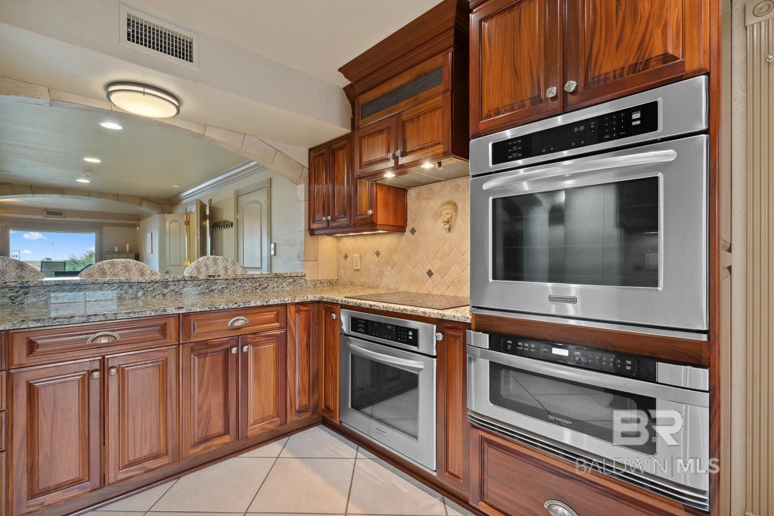 Orange Beach, Alabama, 36561, United States, ,5 BathroomsBathrooms,Residential,Active,1869129