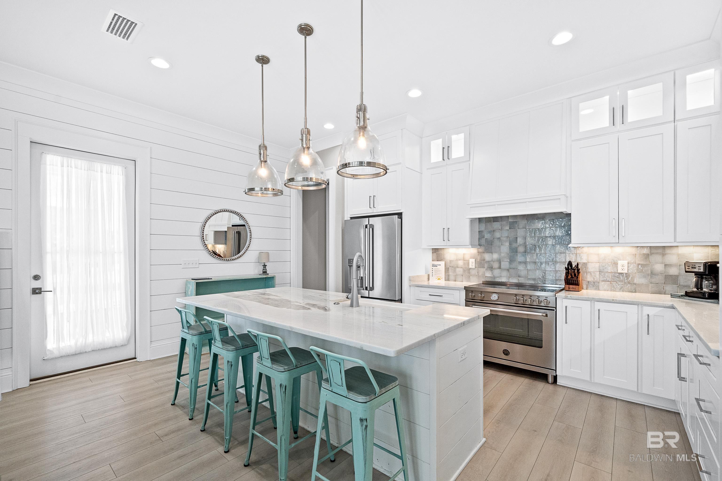 Orange Beach, Alabama, 36561, United States, 4 Bedrooms Bedrooms, ,4 BathroomsBathrooms,Residential,Active,1992321