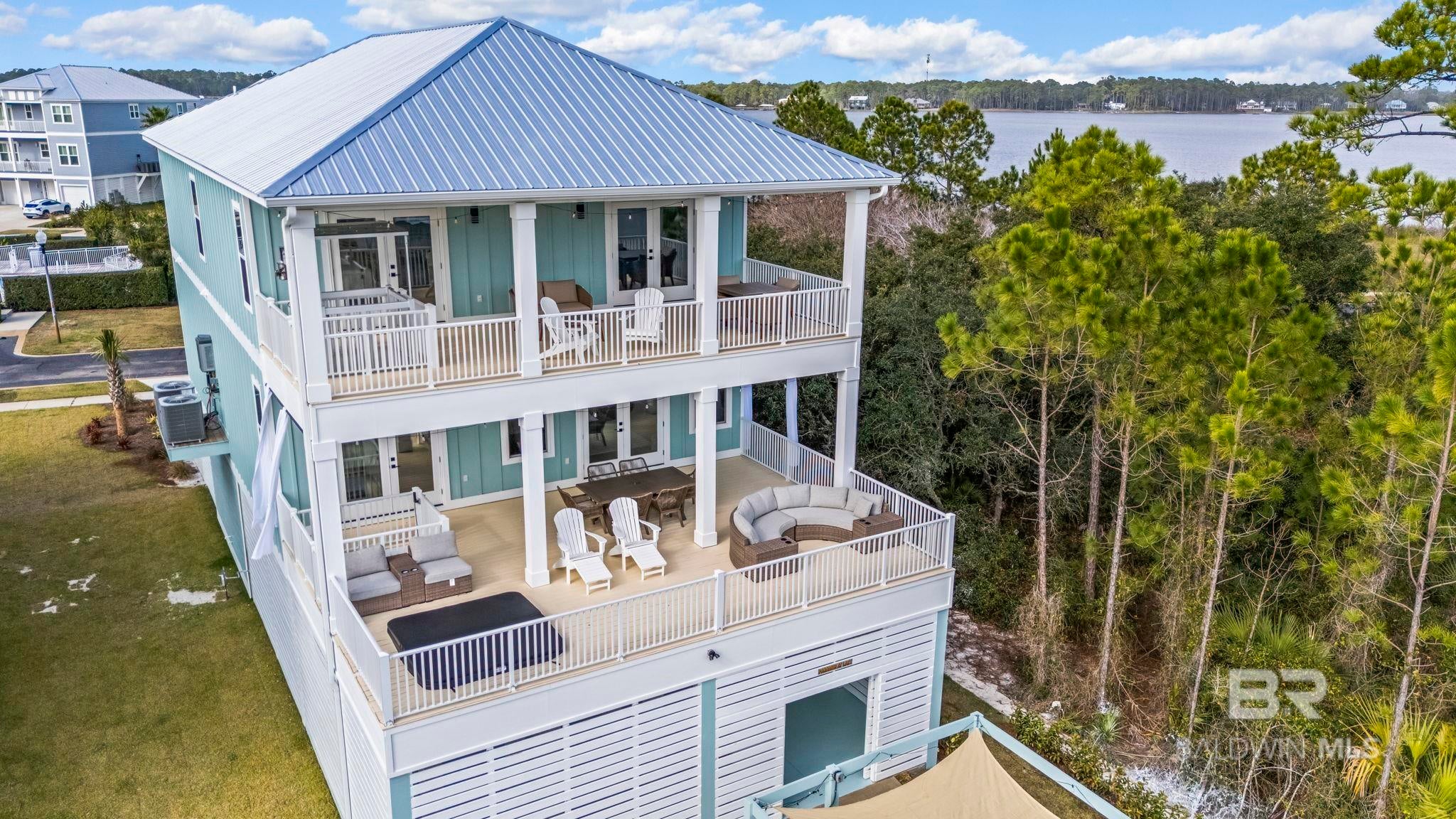 Gulf Shores, Alabama, 36542, United States, 6 Bedrooms Bedrooms, ,4 BathroomsBathrooms,Residential,Active,2009422