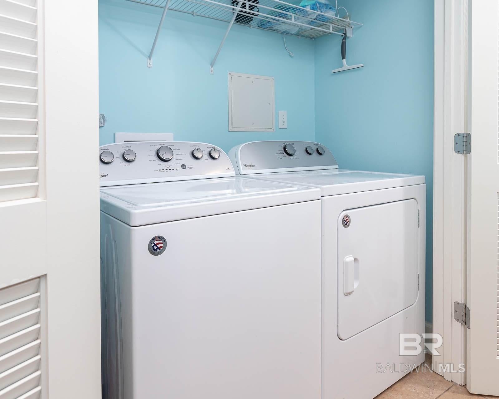 Gulf Shores, Alabama, 36542, United States, 4 Bedrooms Bedrooms, ,3 BathroomsBathrooms,Residential,Active,1894574
