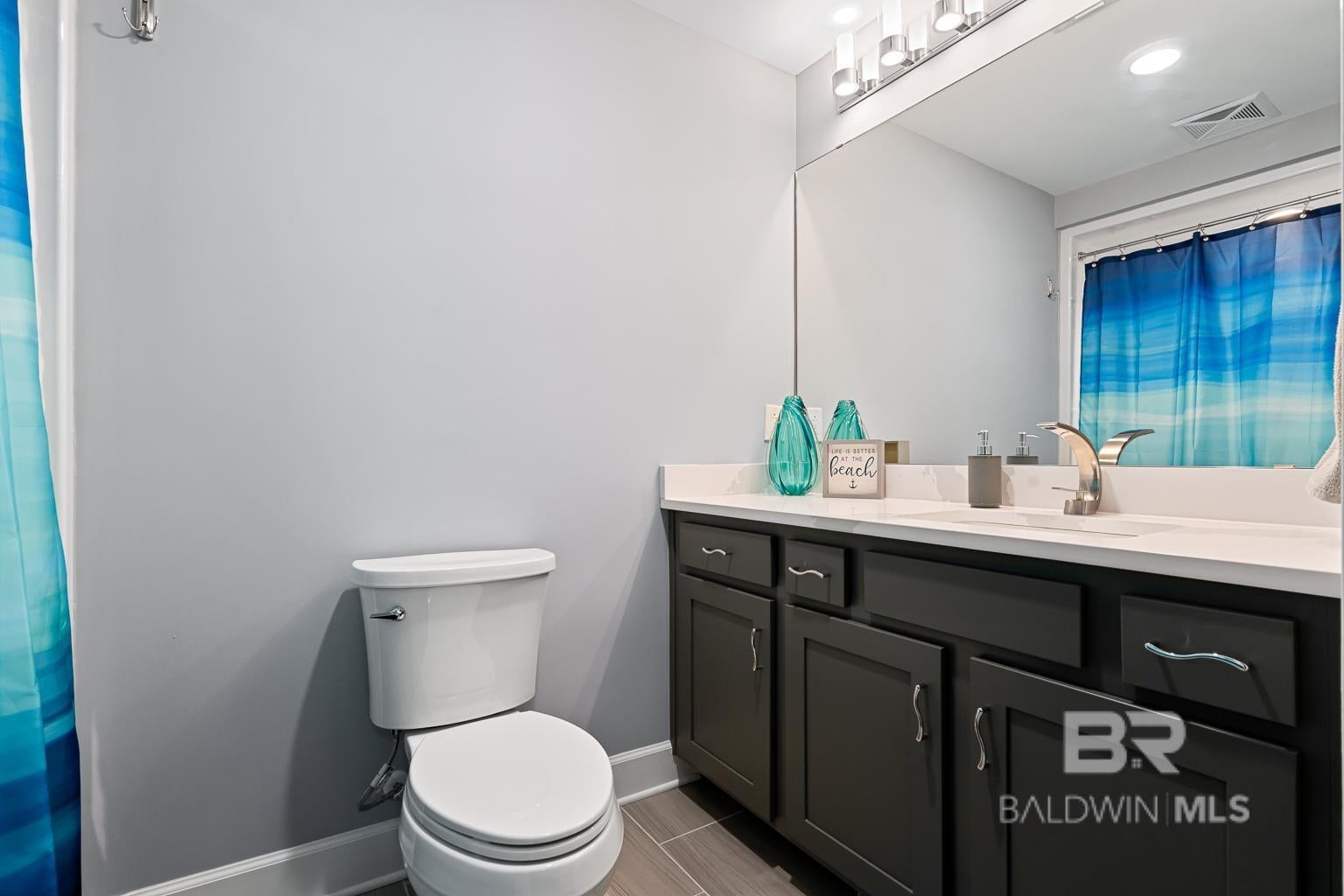 Orange Beach, Alabama, 36561, United States, 3 Bedrooms Bedrooms, ,3 BathroomsBathrooms,Residential,Active,2007615