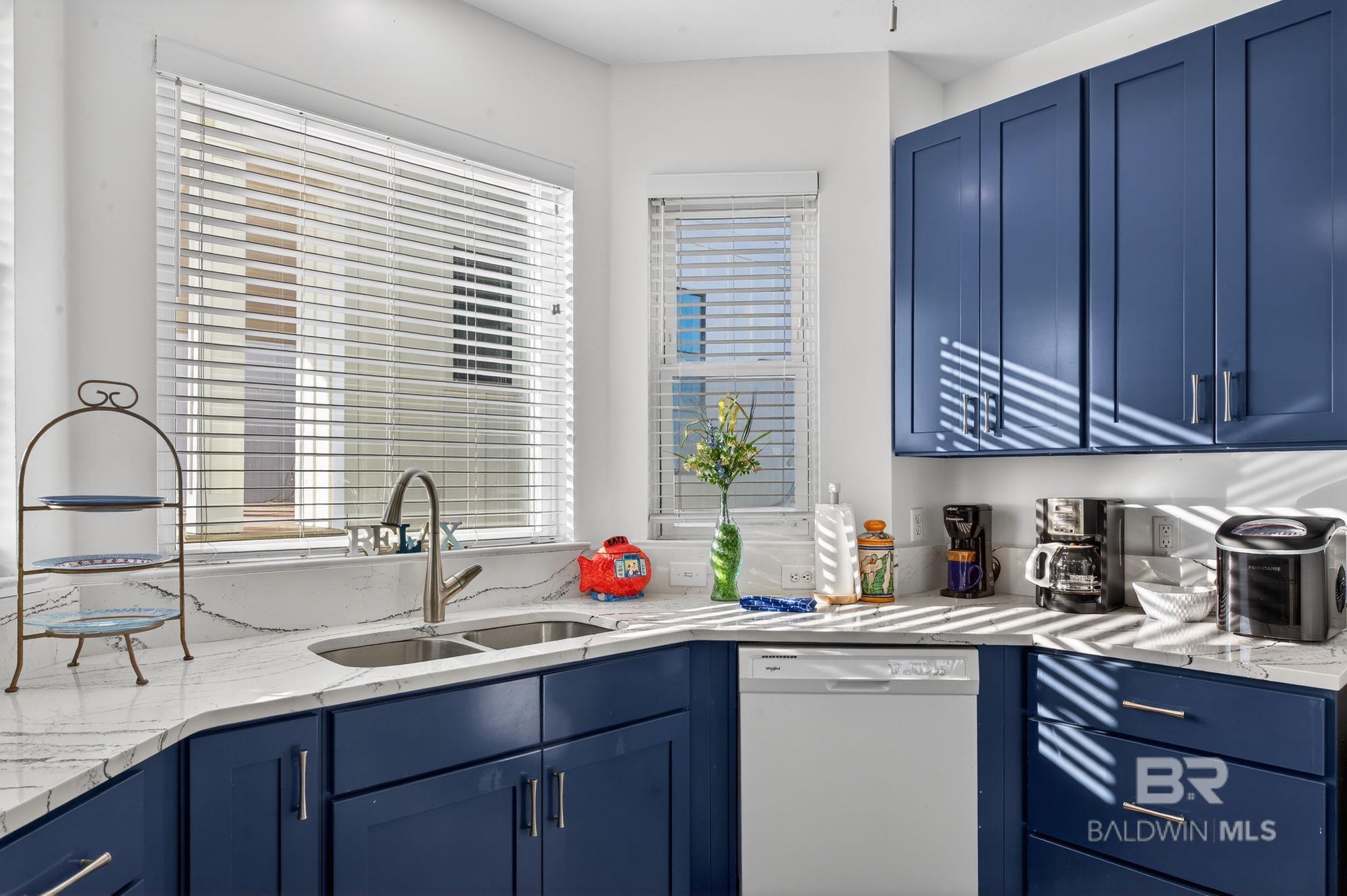 Gulf Shores, Alabama, 36542, United States, 3 Bedrooms Bedrooms, ,4 BathroomsBathrooms,Residential,Active,2006865