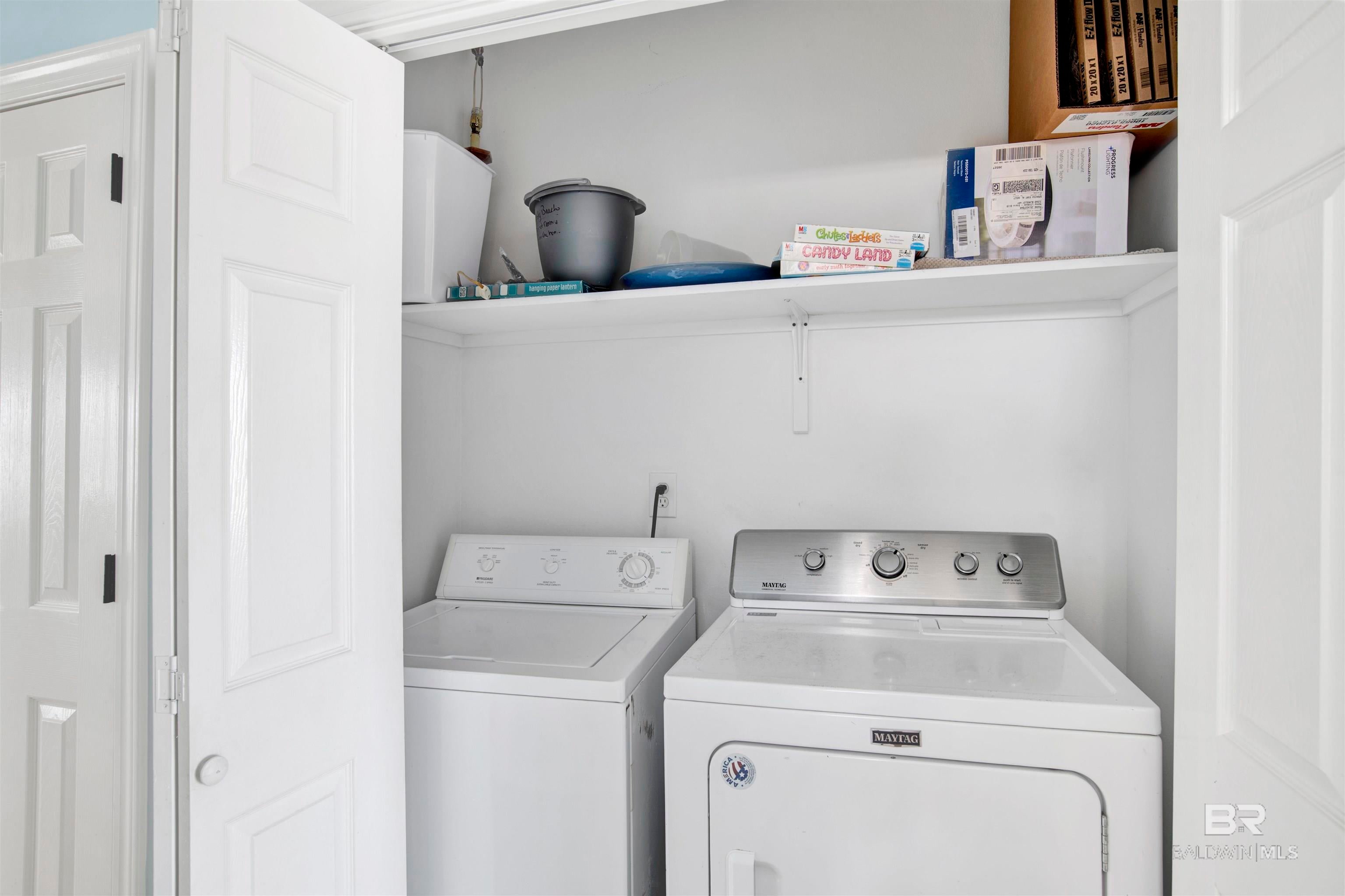 Gulf Shores, Alabama, 36542, United States, 4 Bedrooms Bedrooms, ,3 BathroomsBathrooms,Residential,Active,1952485