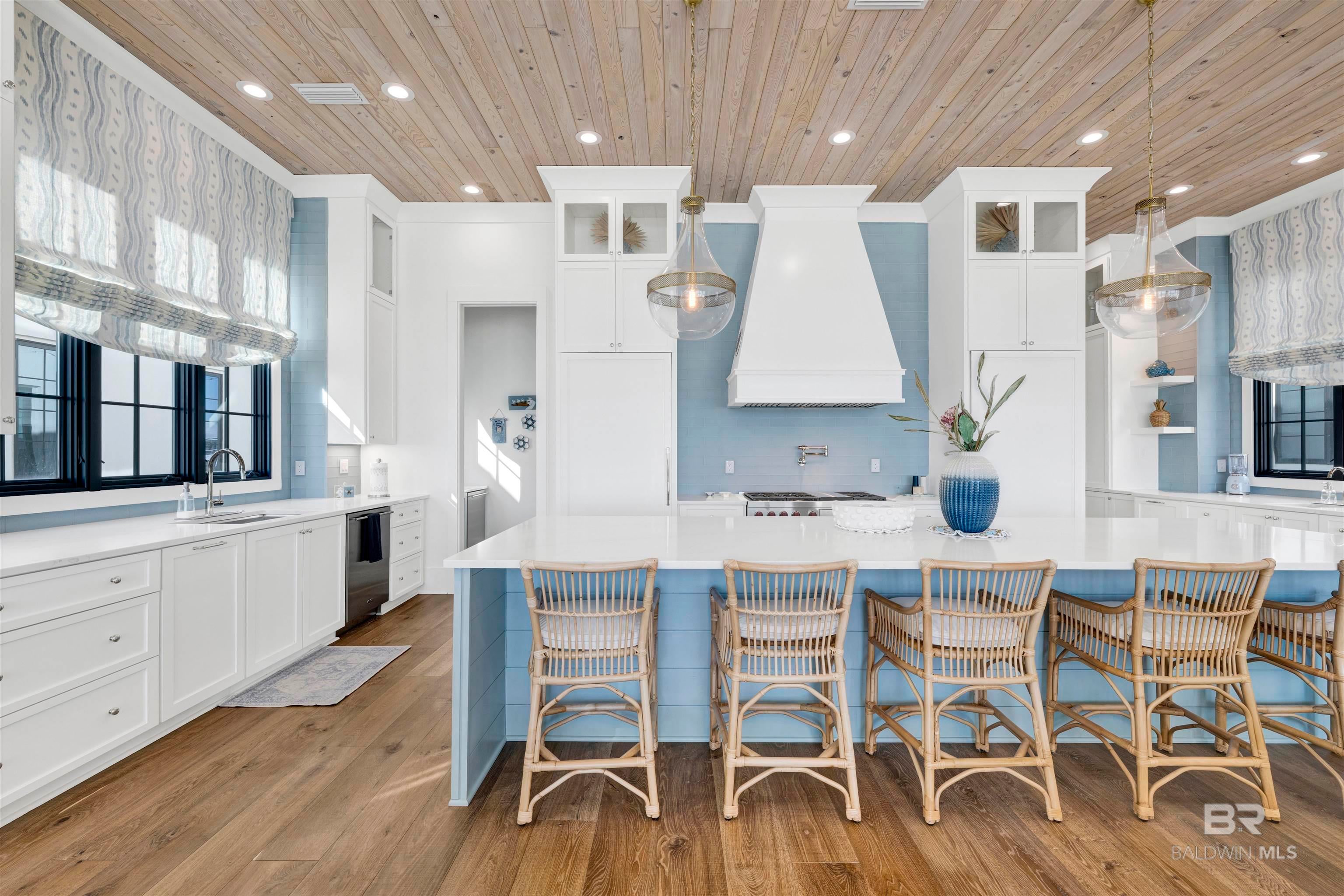 Pensacola, Florida, 32507, United States, 5 Bedrooms Bedrooms, ,6 BathroomsBathrooms,Residential,Active,2015821