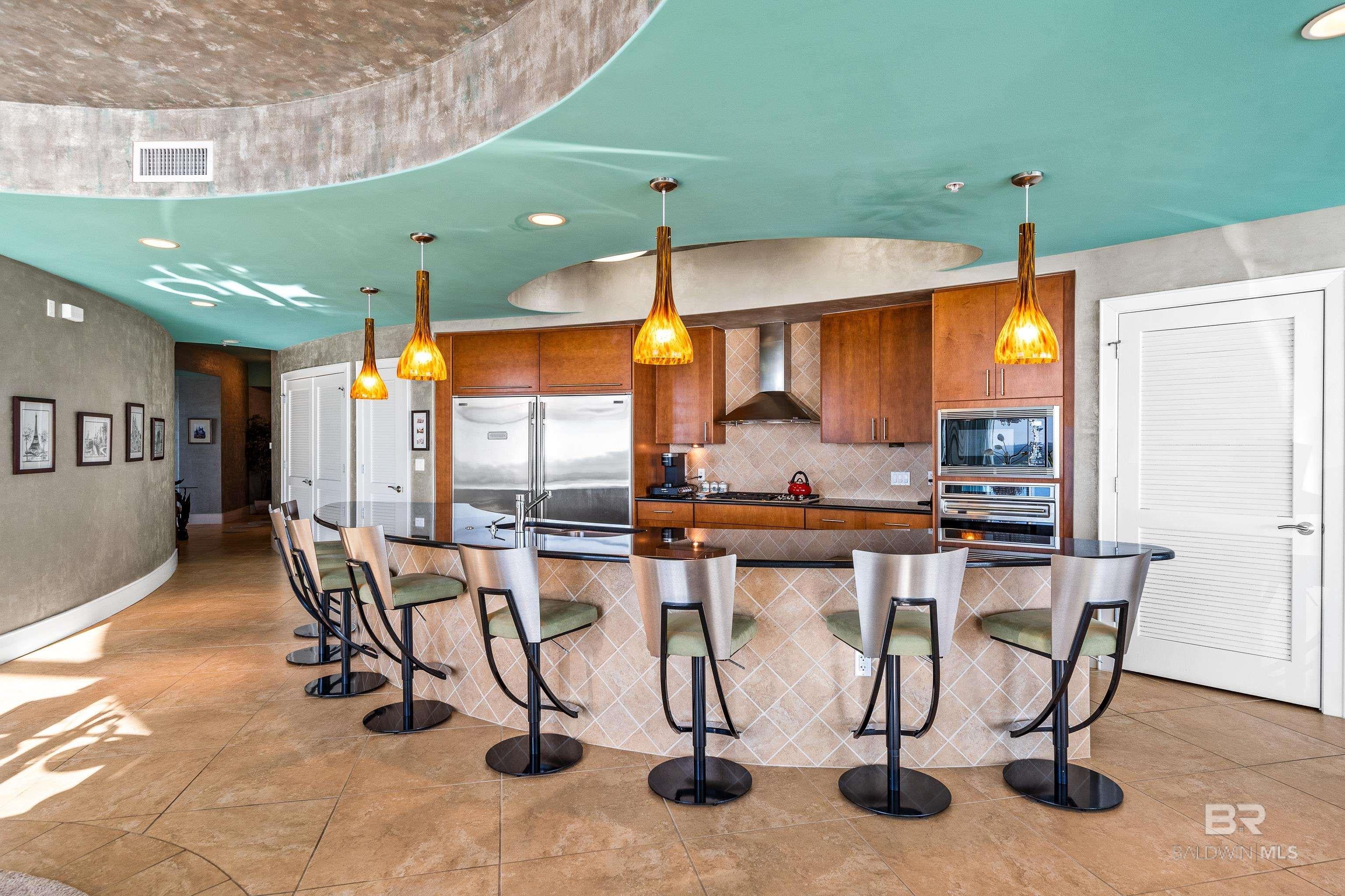 Orange Beach, Alabama, 36561, United States, ,5 BathroomsBathrooms,Residential,Active,1702105