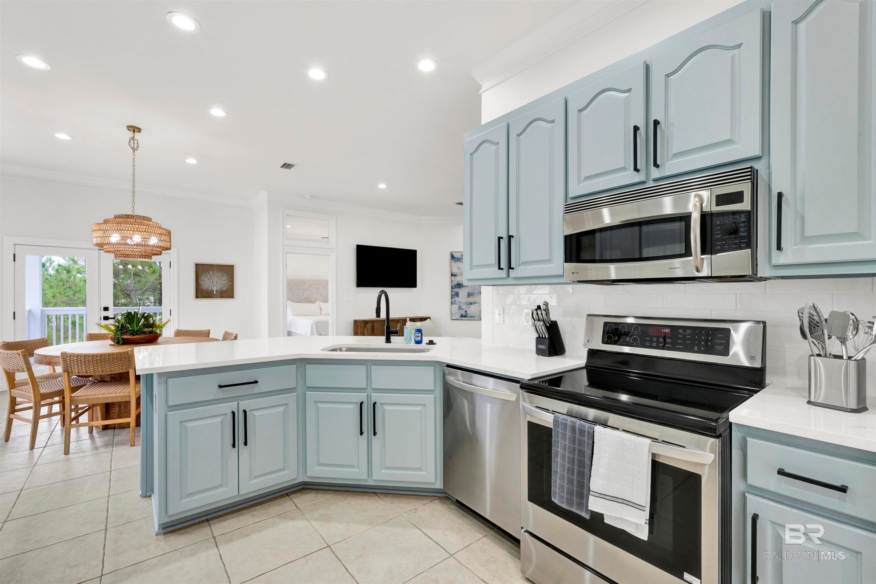 Orange Beach, Alabama, 36561, United States, 4 Bedrooms Bedrooms, ,3 BathroomsBathrooms,Residential,Active,2006972