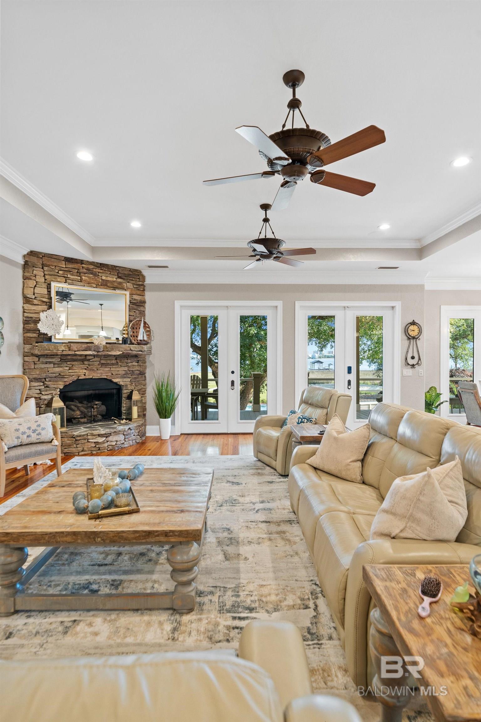 Gulf Shores, Alabama, 36542, United States, 6 Bedrooms Bedrooms, ,4 BathroomsBathrooms,Residential,Active,2044186