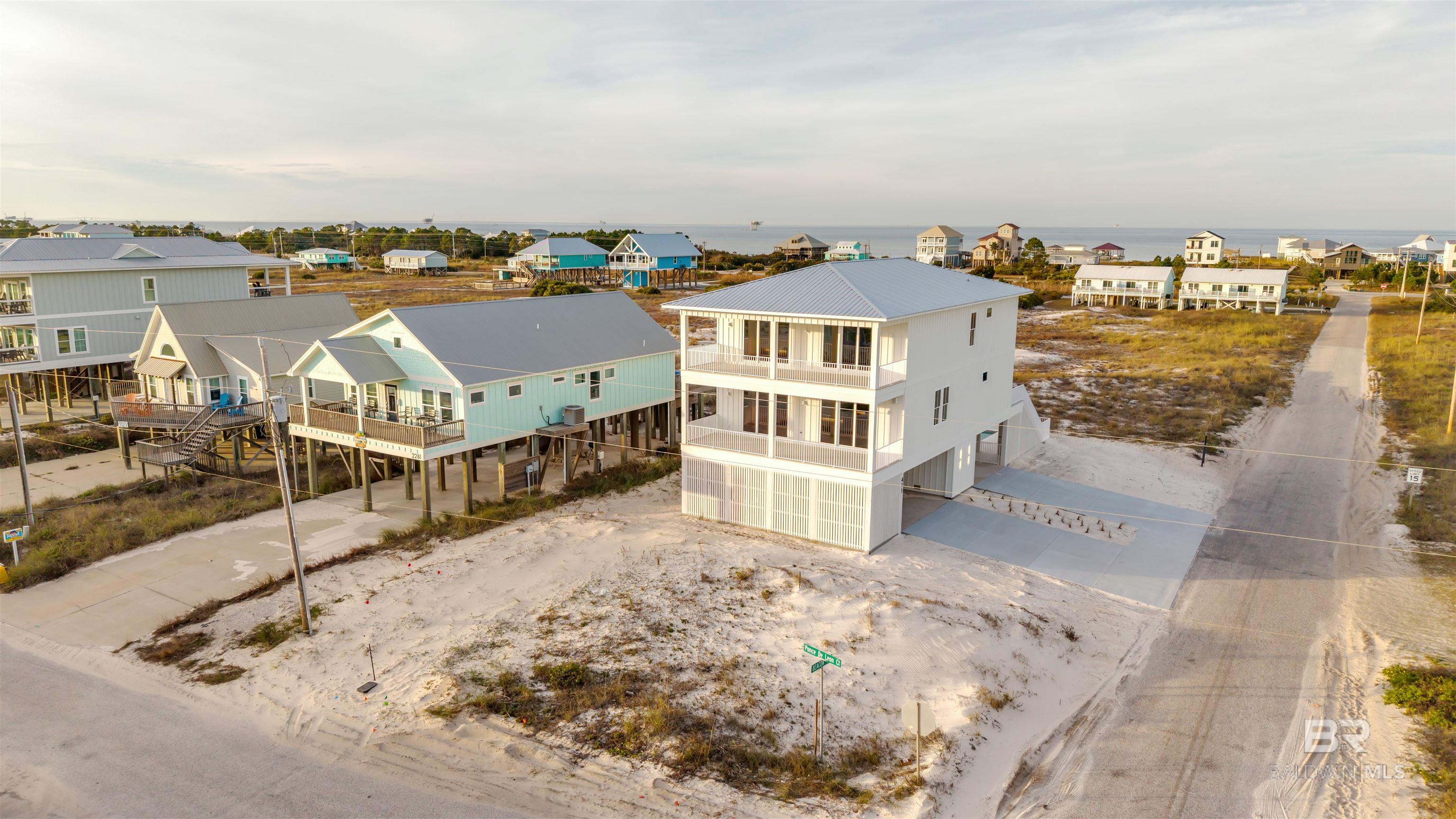 Gulf Shores, Alabama, 36542, United States, ,5 BathroomsBathrooms,Residential,Active,1900169