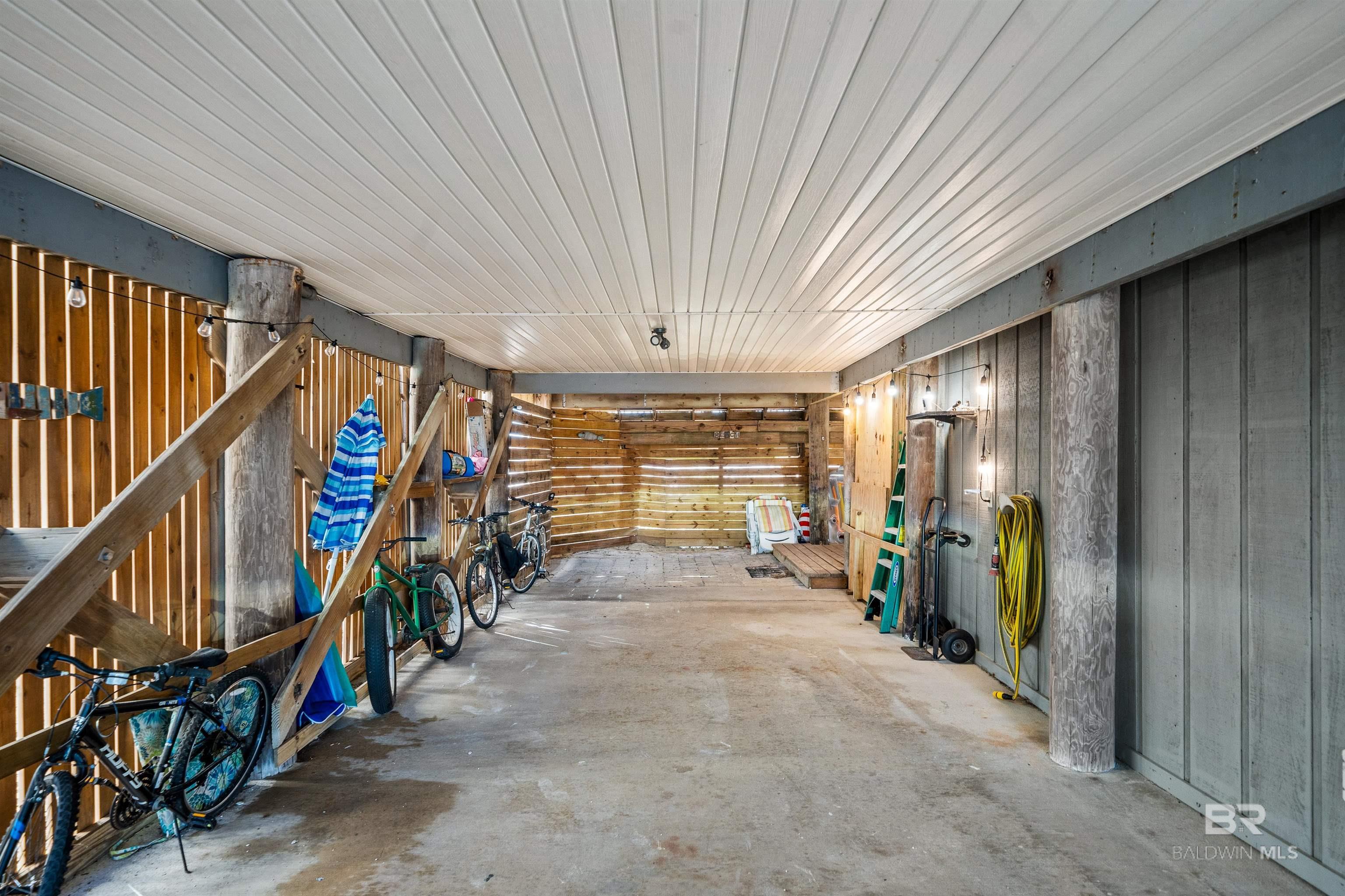 Gulf Shores, Alabama, 36542, United States, 4 Bedrooms Bedrooms, ,2 BathroomsBathrooms,Residential,Active,2015800