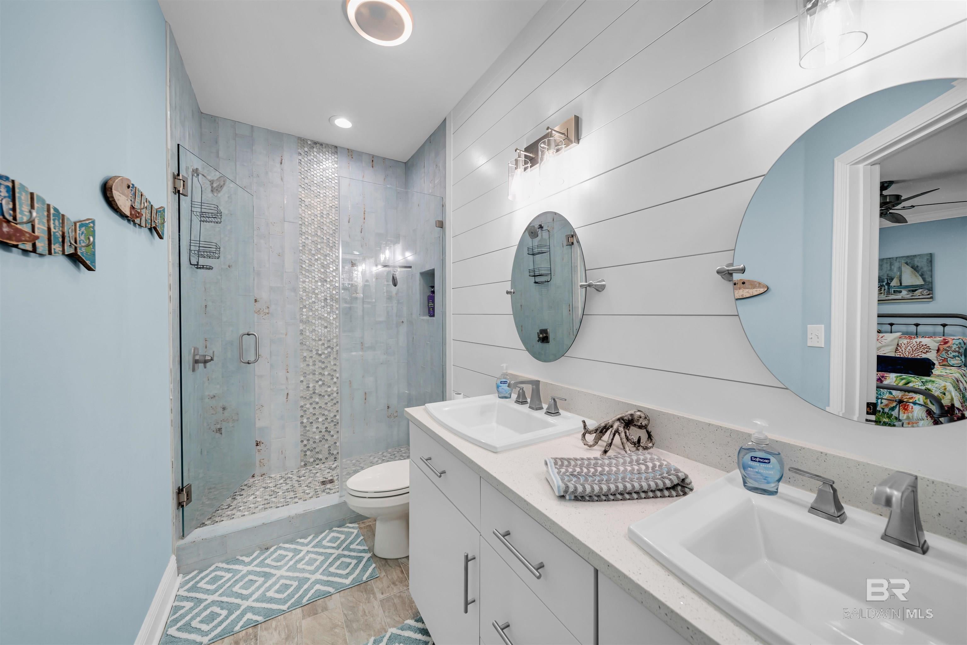 Gulf Shores, Alabama, 36542, United States, 4 Bedrooms Bedrooms, ,4 BathroomsBathrooms,Residential,Active,1898018