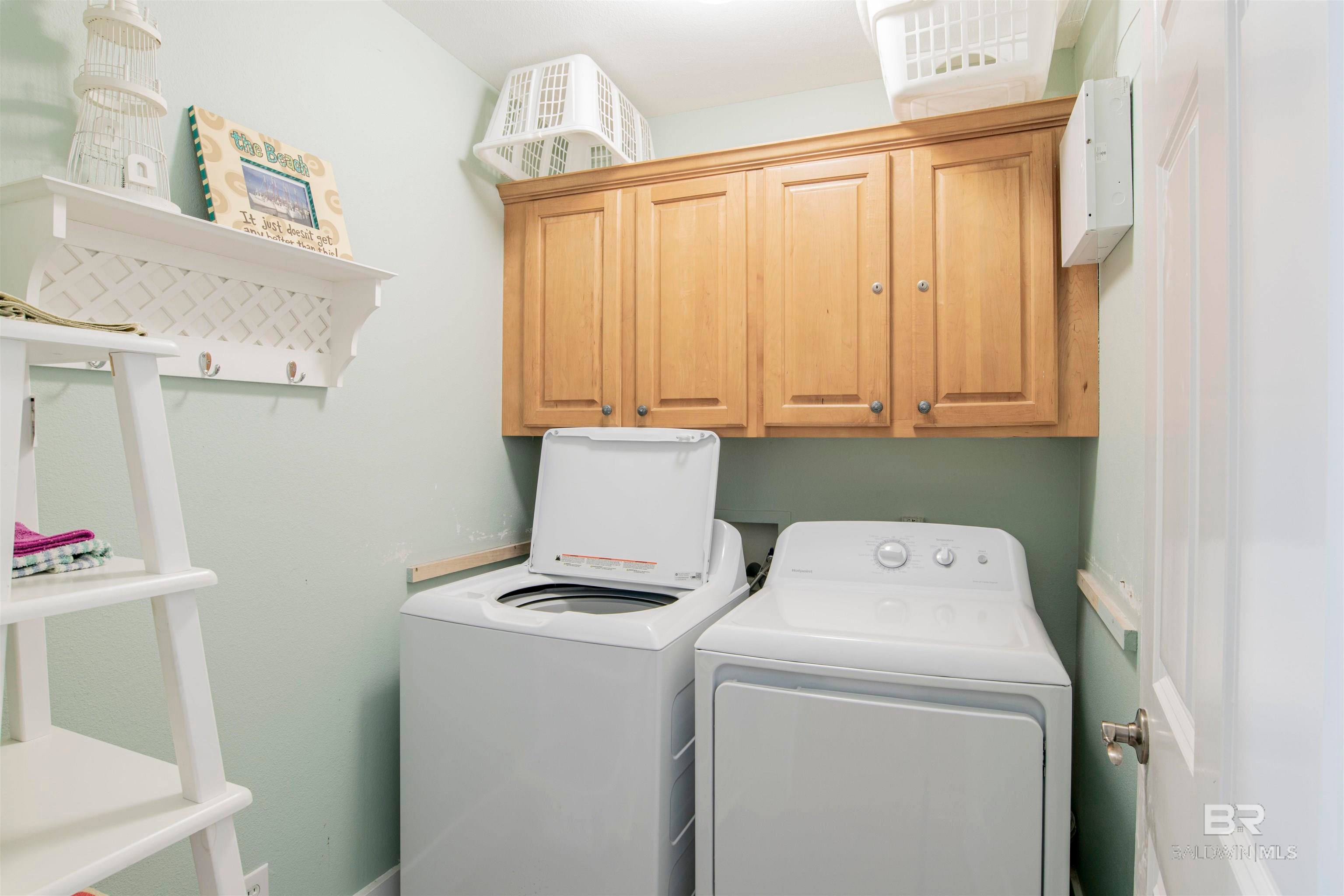 Gulf Shores, Alabama, 36542, United States, 6 Bedrooms Bedrooms, ,7 BathroomsBathrooms,Residential,Active,1952446