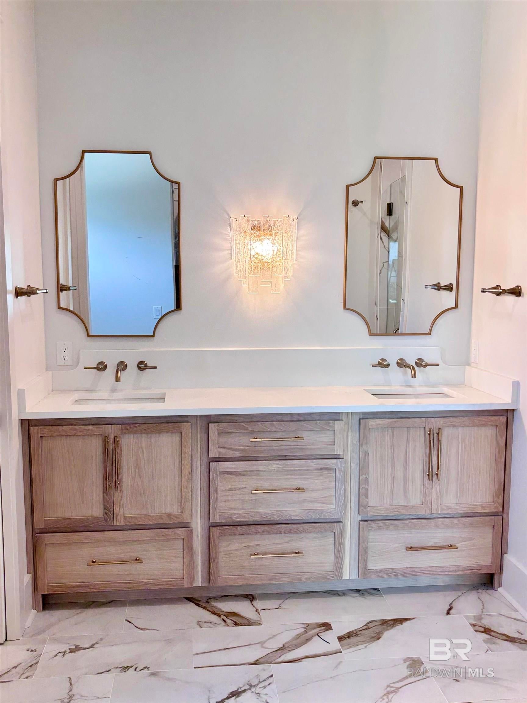 Orange Beach, Alabama, 36561, United States, 5 Bedrooms Bedrooms, ,6 BathroomsBathrooms,Residential,Active,1961908