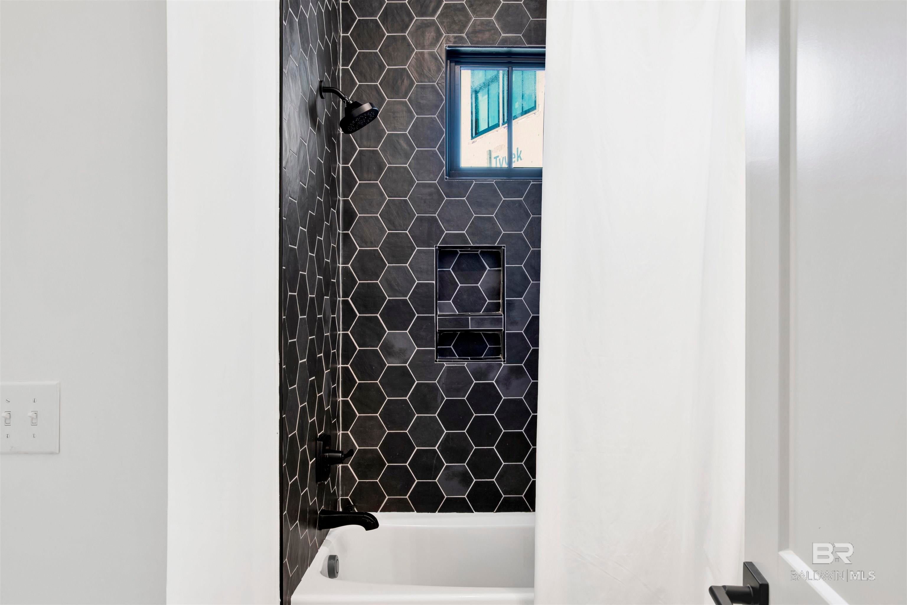 Orange Beach, Alabama, 36561, United States, 4 Bedrooms Bedrooms, ,4 BathroomsBathrooms,Residential,Active,1997626