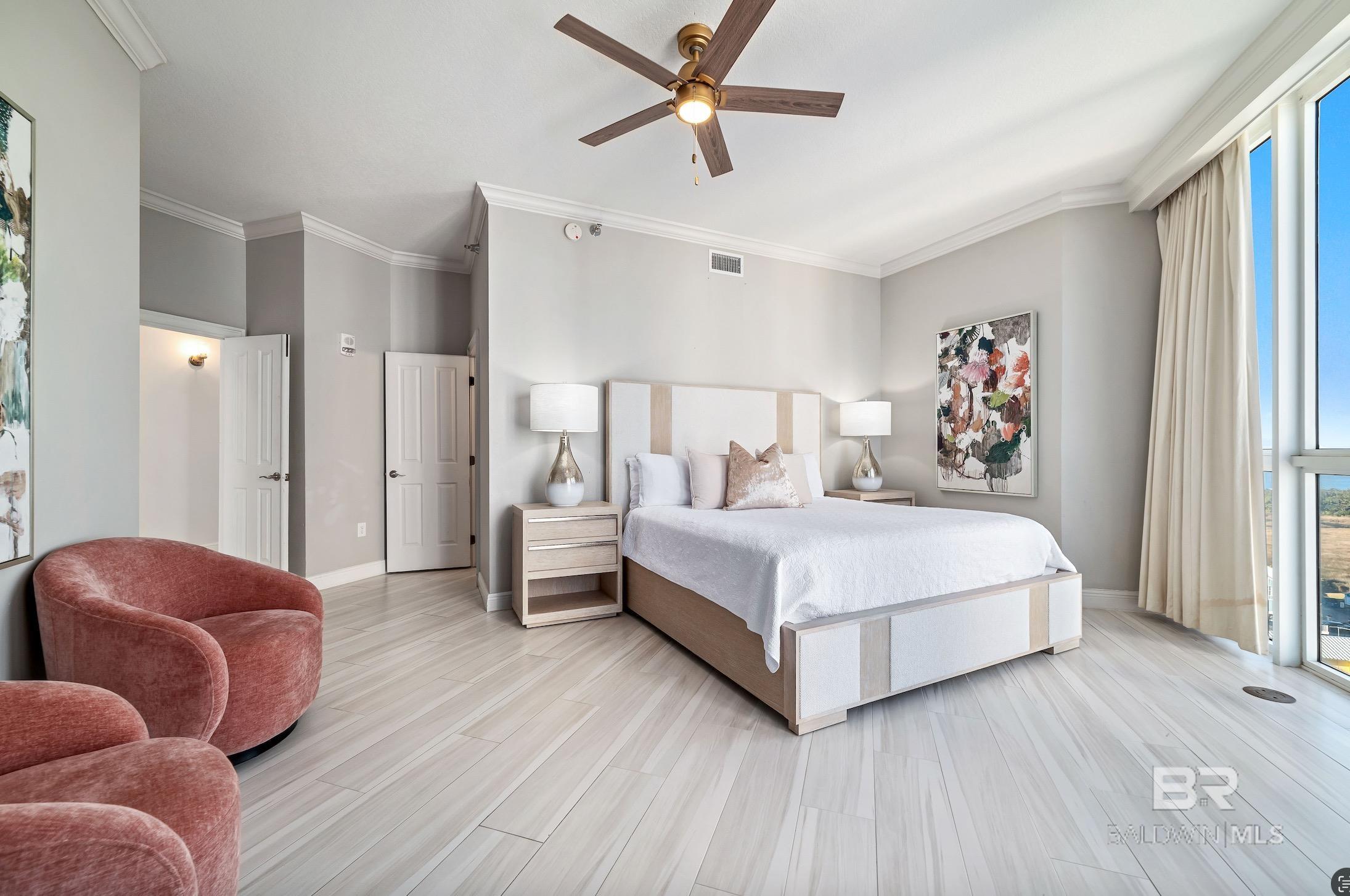 Gulf Shores, Alabama, 36542, United States, ,5 BathroomsBathrooms,Residential,Active,1824536