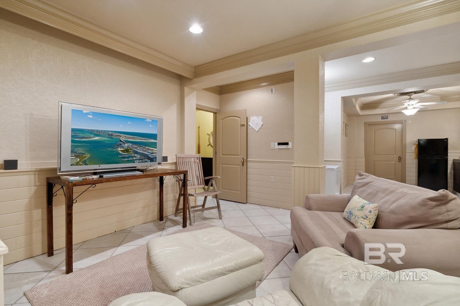 Orange Beach, Alabama, 36561, United States, ,5 BathroomsBathrooms,Residential,Active,1869129