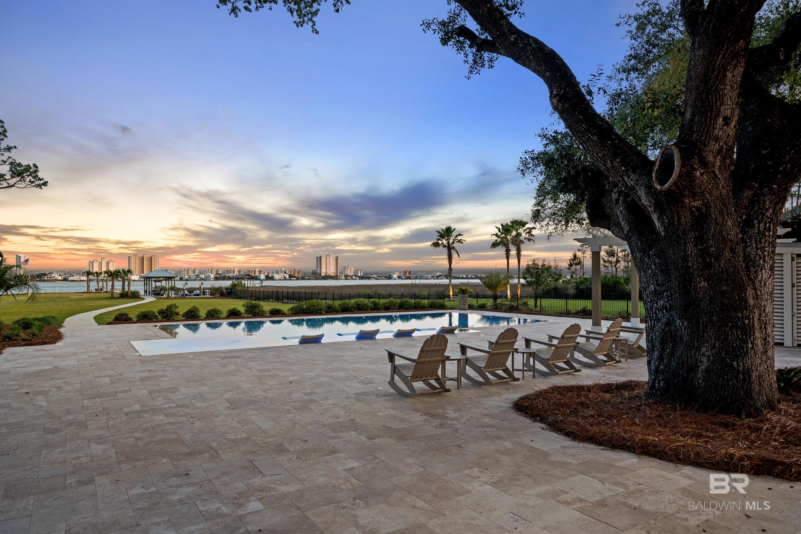 Gulf Shores, Alabama, 36542, United States, 6 Bedrooms Bedrooms, ,4 BathroomsBathrooms,Residential,Active,2044186