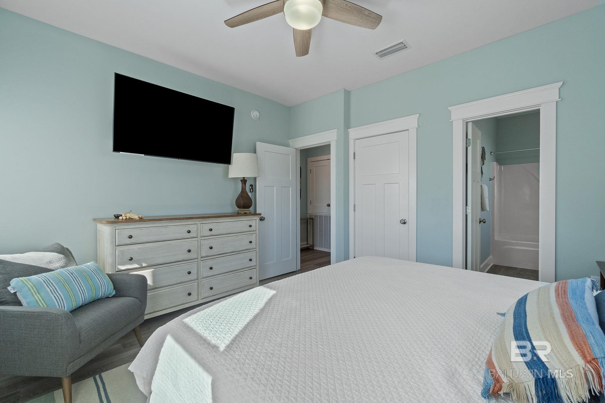 Gulf Shores, Alabama, 36542, United States, 4 Bedrooms Bedrooms, ,4 BathroomsBathrooms,Residential,Active,1988437