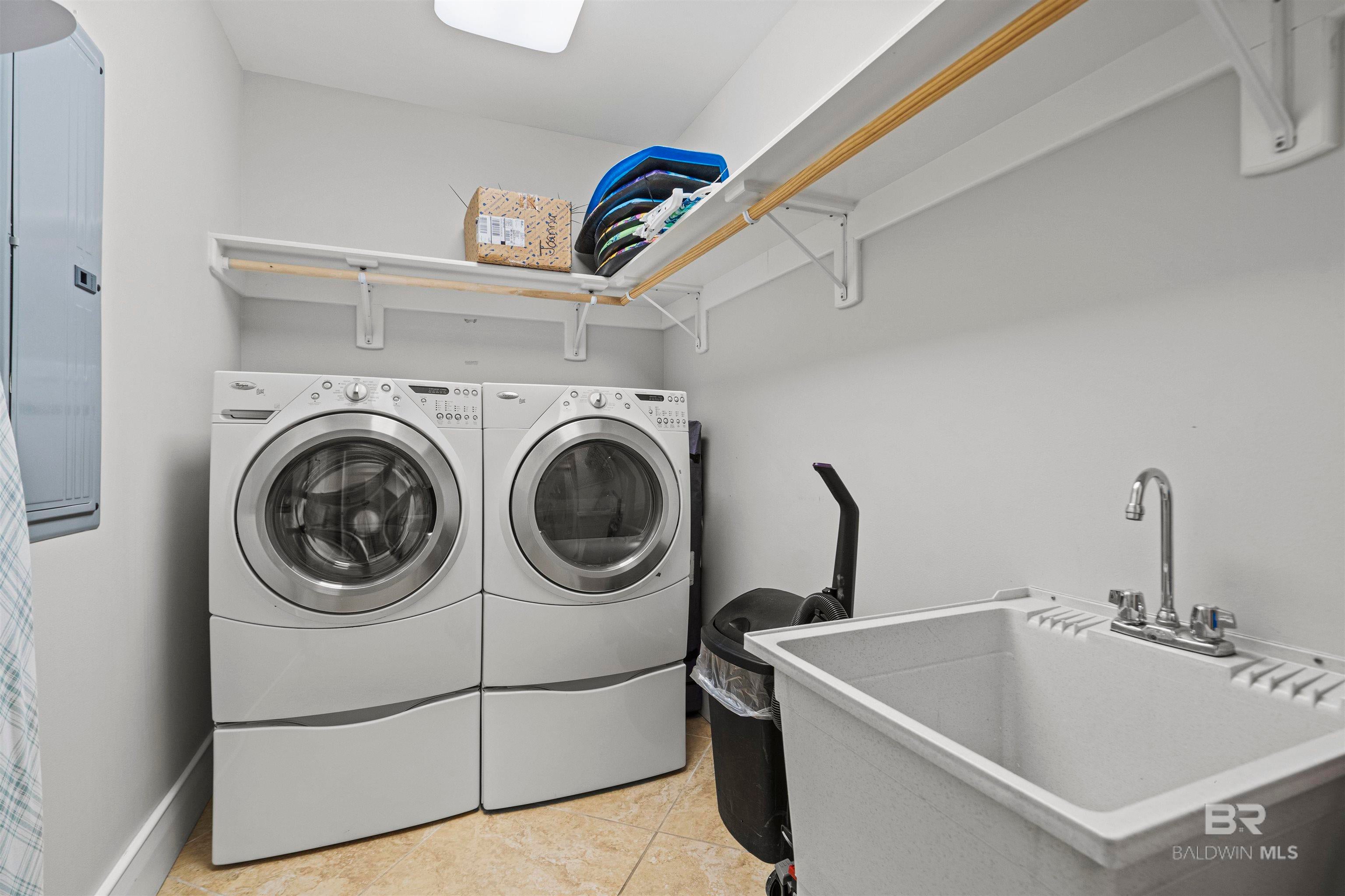 Orange Beach, Alabama, 36561, United States, 3 Bedrooms Bedrooms, ,4 BathroomsBathrooms,Residential,Active,1971769