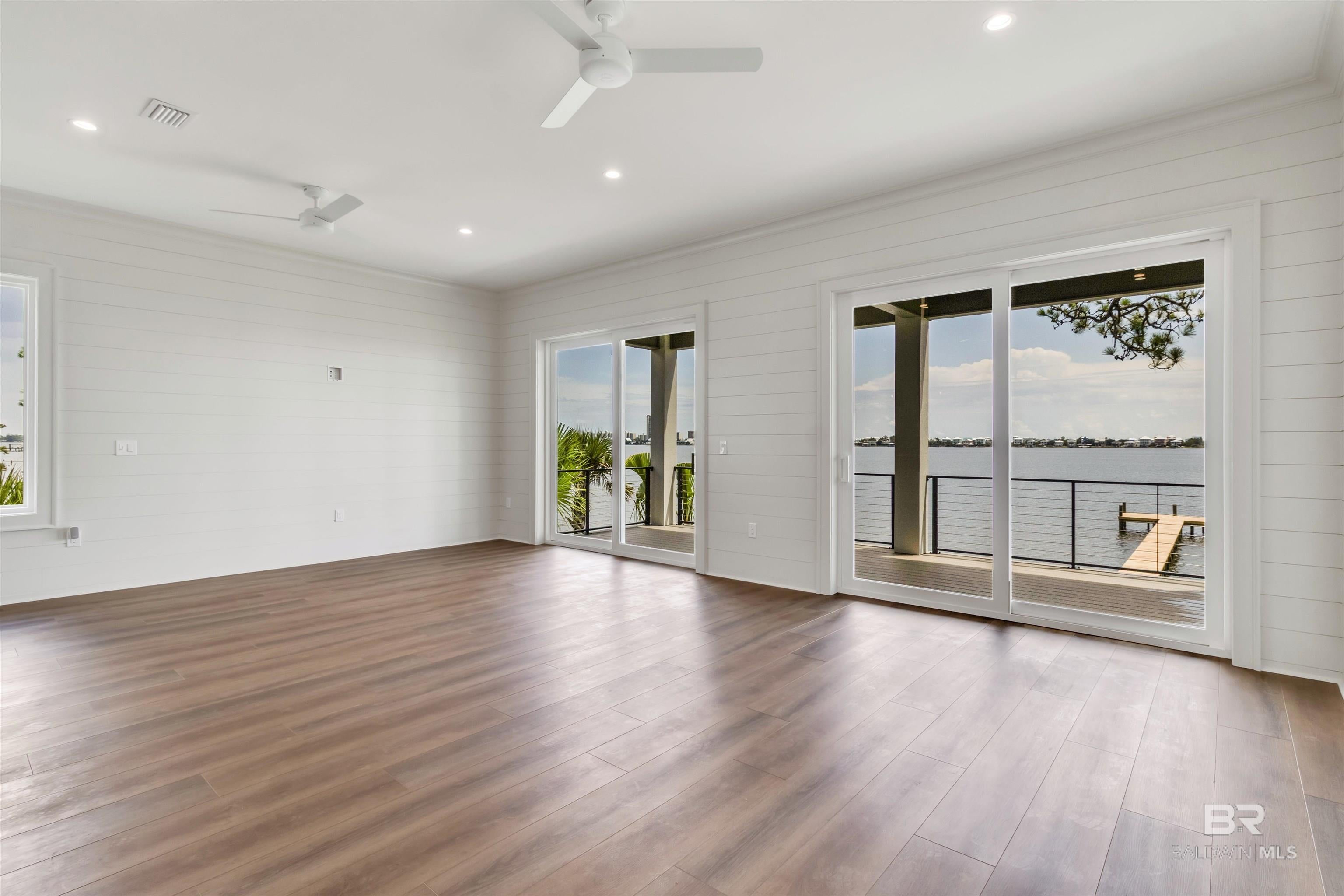 Gulf Shores, Alabama, 36542, United States, ,4 BathroomsBathrooms,Residential,Active,1702141