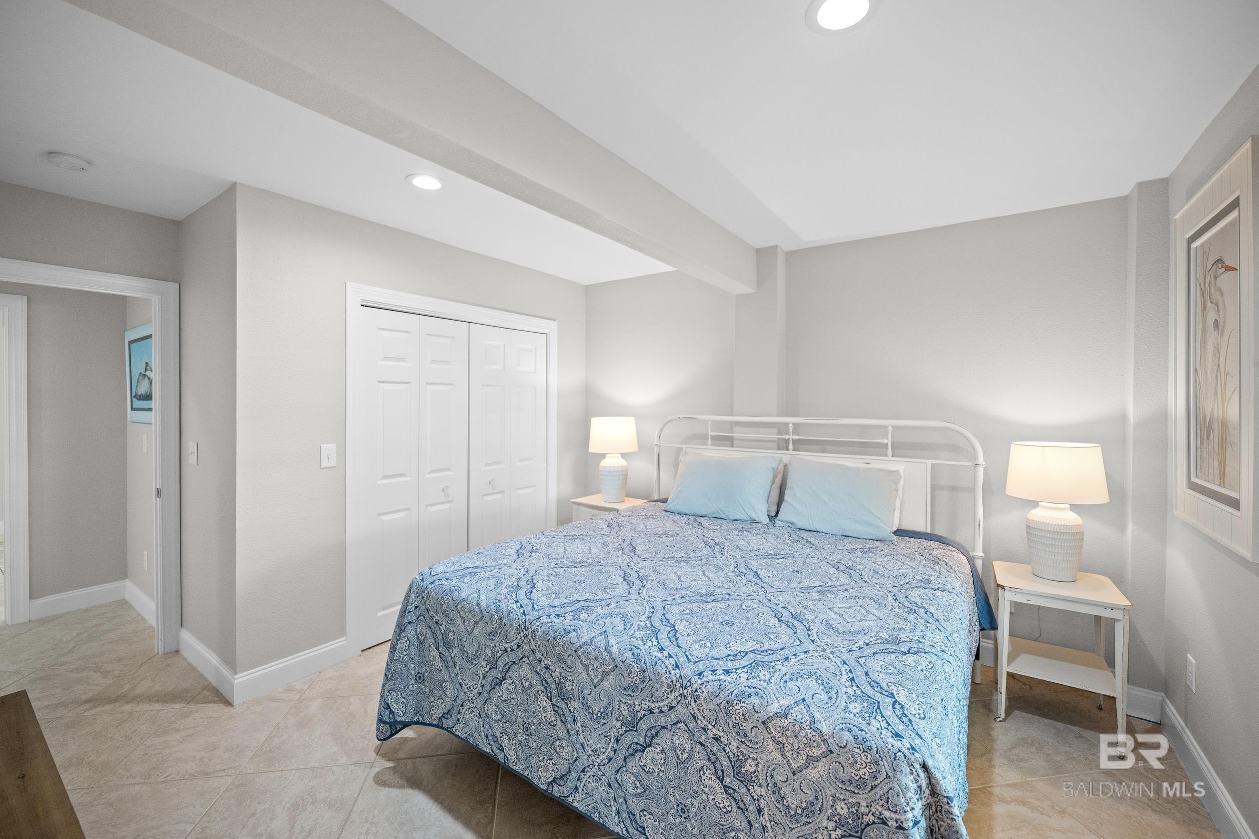 Orange Beach, Alabama, 36561, United States, 5 Bedrooms Bedrooms, ,5 BathroomsBathrooms,Residential,Active,1922657