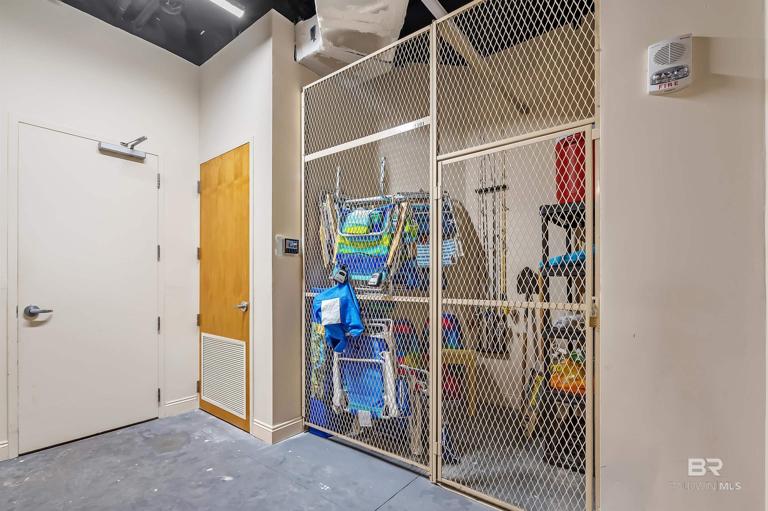 Pensacola, Florida, 32507, United States, ,5 BathroomsBathrooms,Residential,Active,1702390