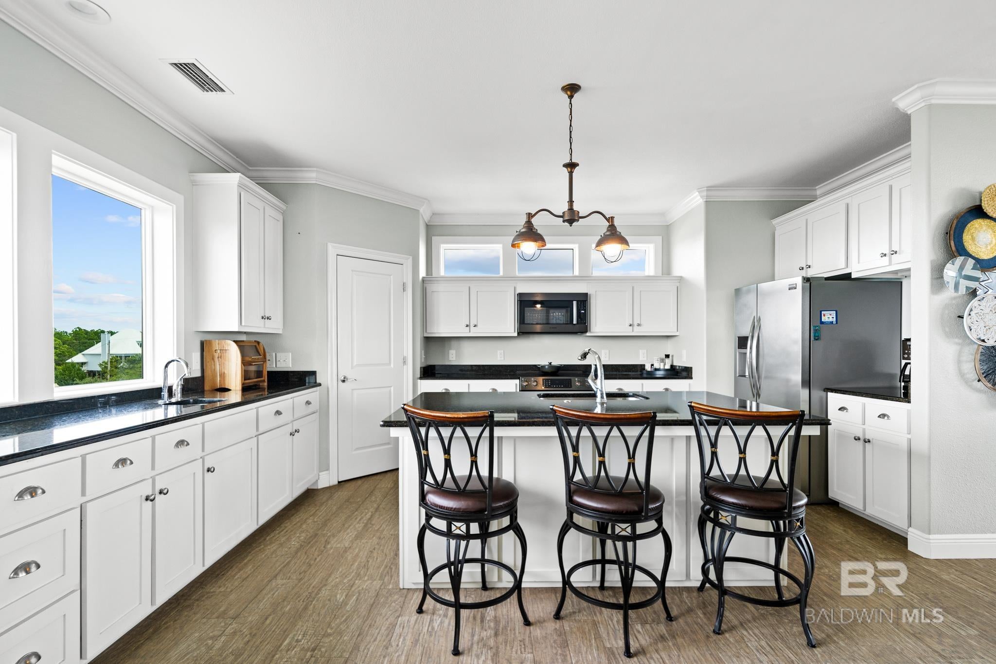 Gulf Shores, Alabama, 36542, United States, ,6 BathroomsBathrooms,Residential,Active,1734018