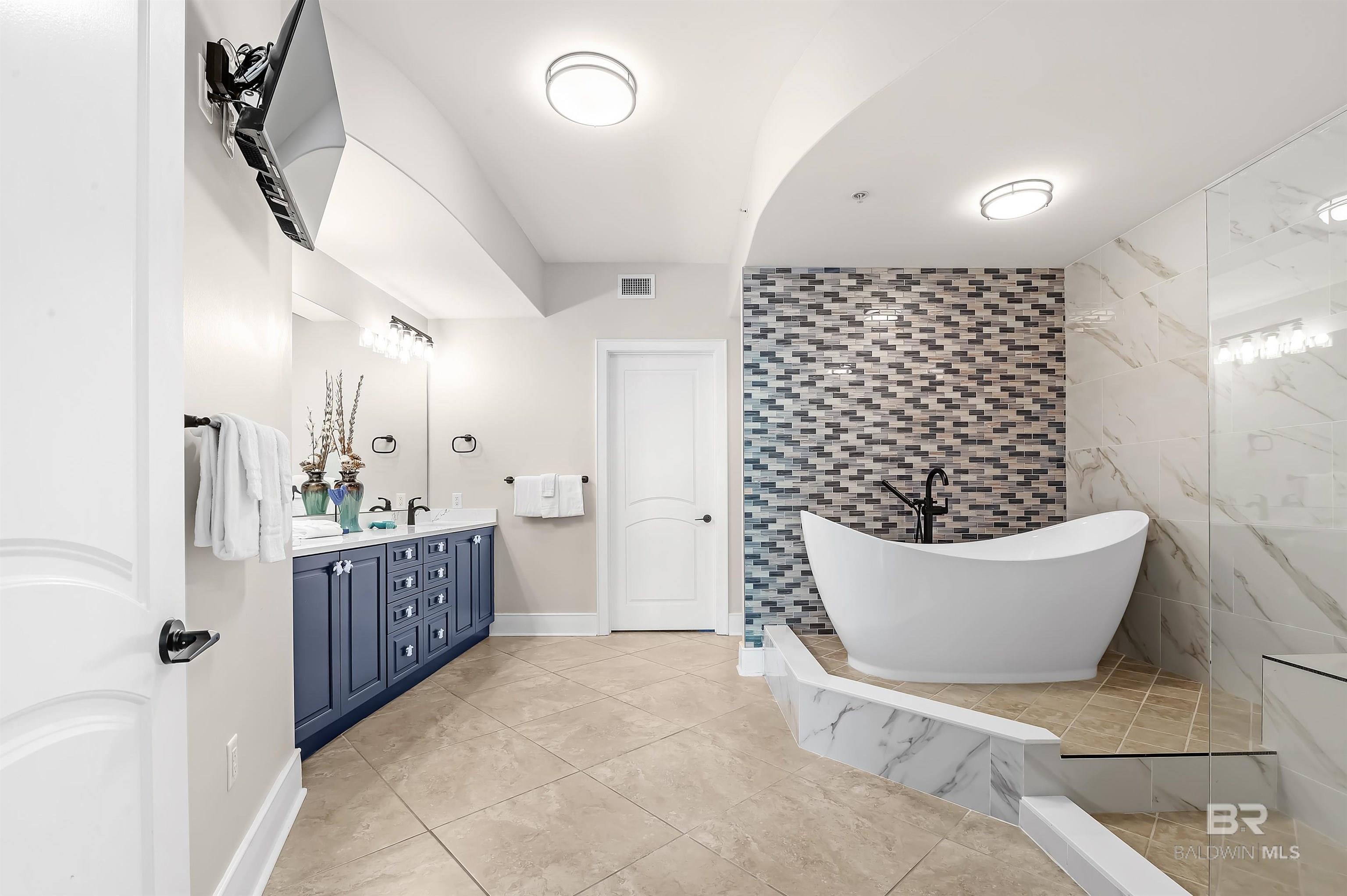 Orange Beach, Alabama, 36561, United States, 3 Bedrooms Bedrooms, ,4 BathroomsBathrooms,Residential,Active,1714126