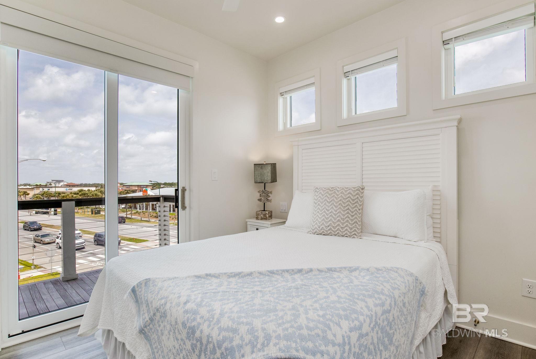 Orange Beach, Alabama, 36561, United States, ,5 BathroomsBathrooms,Residential,Active,1734391