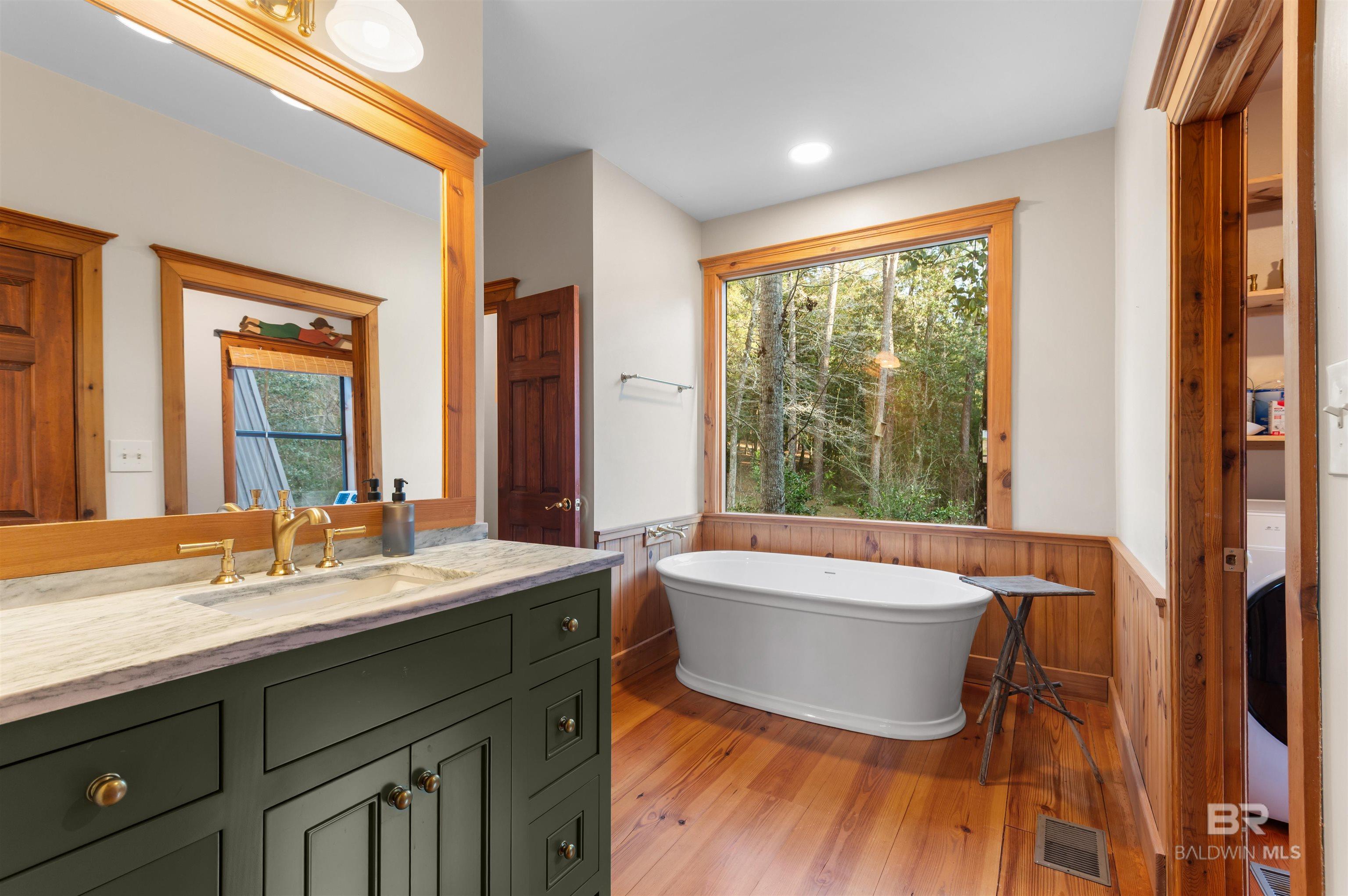 Summerdale, Alabama, 36580, United States, 3 Bedrooms Bedrooms, ,4 BathroomsBathrooms,Residential,Active,2010912