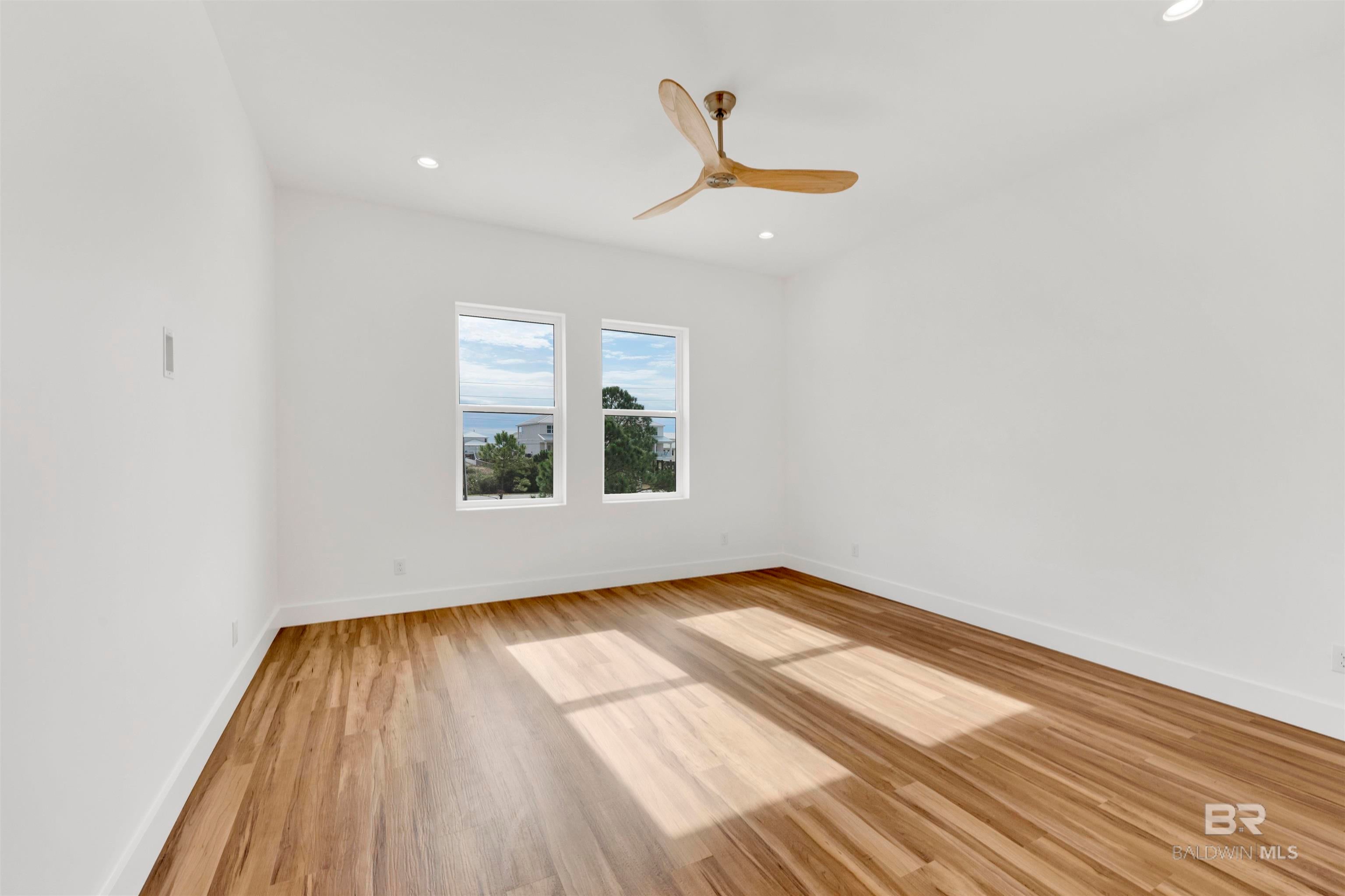 Gulf Shores, Alabama, 36542, United States, 4 Bedrooms Bedrooms, ,4 BathroomsBathrooms,Residential,Active,1884862