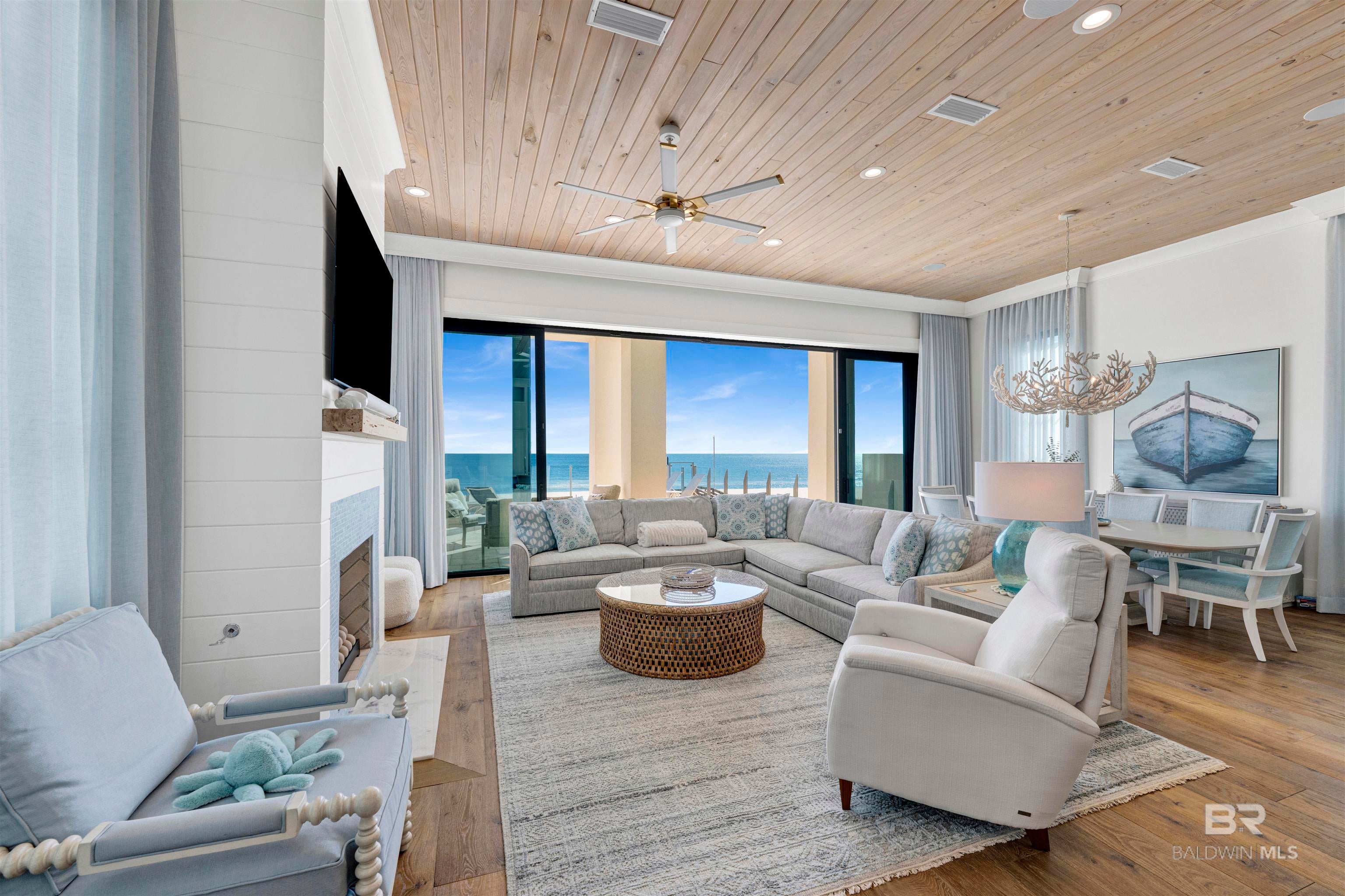 Pensacola, Florida, 32507, United States, 5 Bedrooms Bedrooms, ,6 BathroomsBathrooms,Residential,Active,2015821