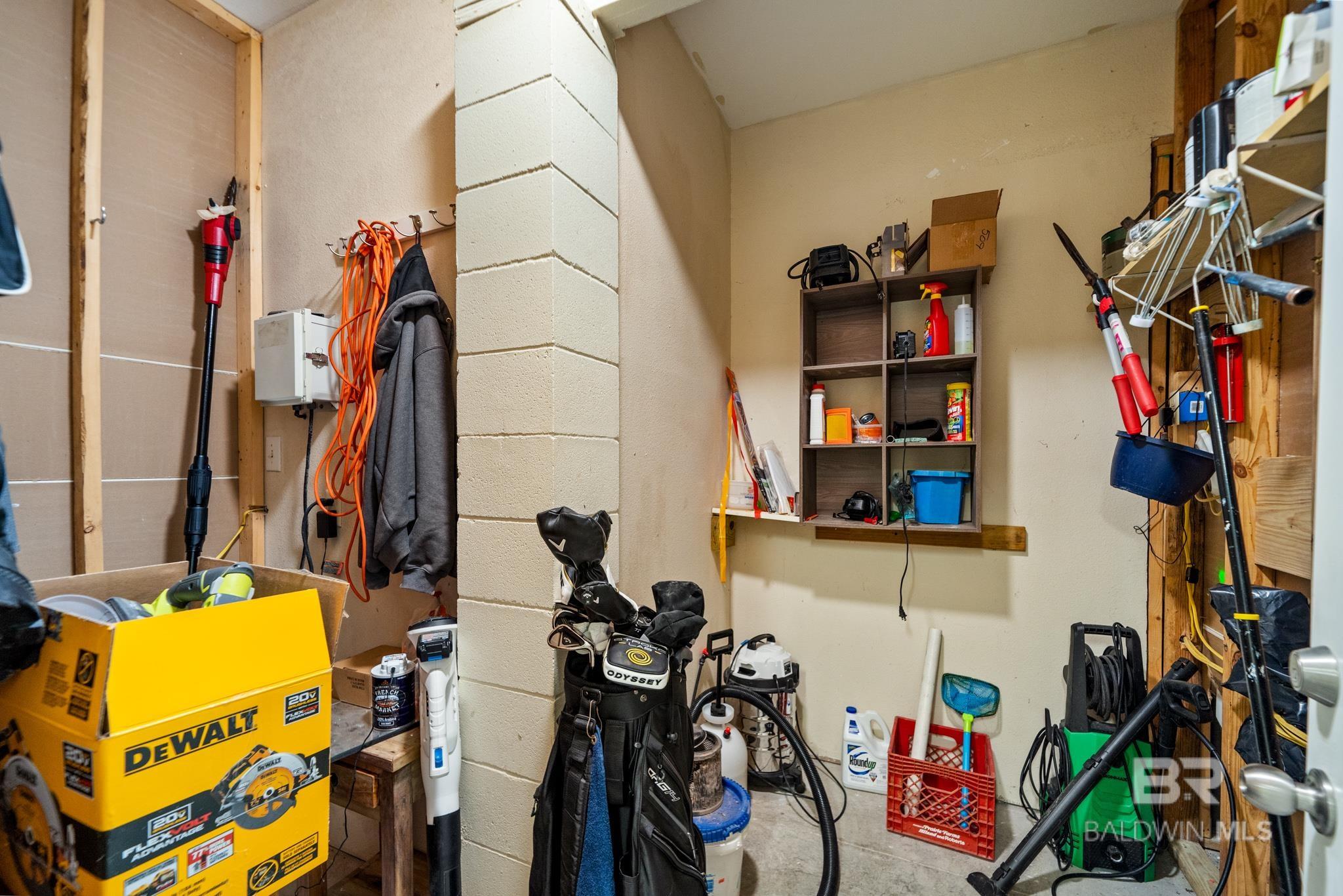 Gulf Shores, Alabama, 36542, United States, ,6 BathroomsBathrooms,Residential,Active,1734018