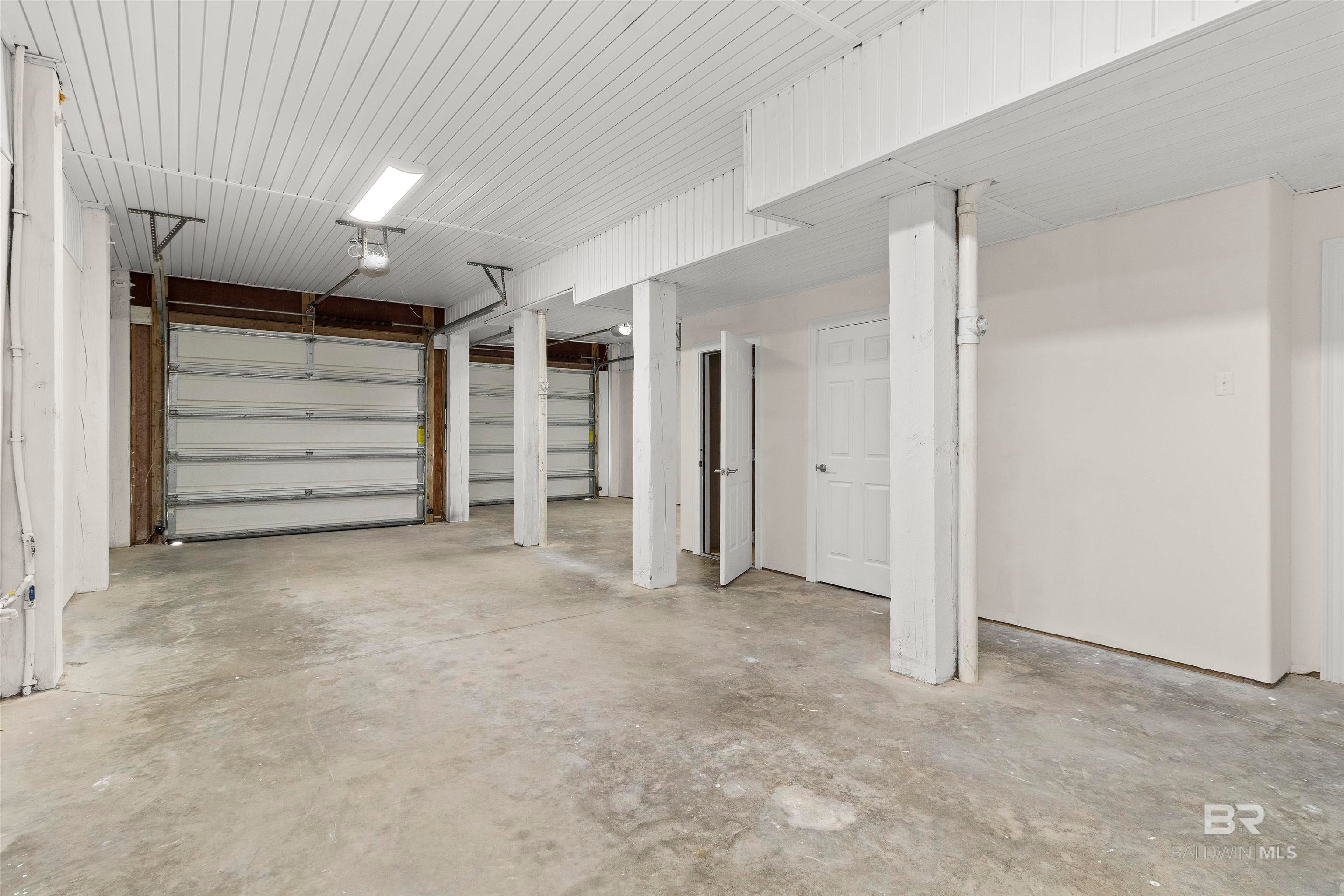 Gulf Shores, Alabama, 36542, United States, 4 Bedrooms Bedrooms, ,5 BathroomsBathrooms,Residential,Active,2012201