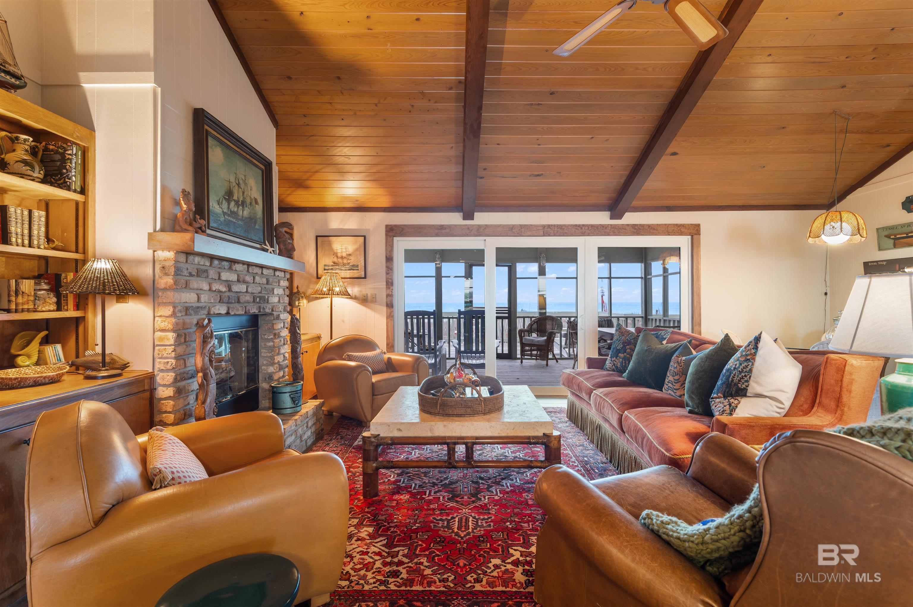 Gulf Shores, Alabama, 36542, United States, 3 Bedrooms Bedrooms, ,2 BathroomsBathrooms,Residential,Active,2011042