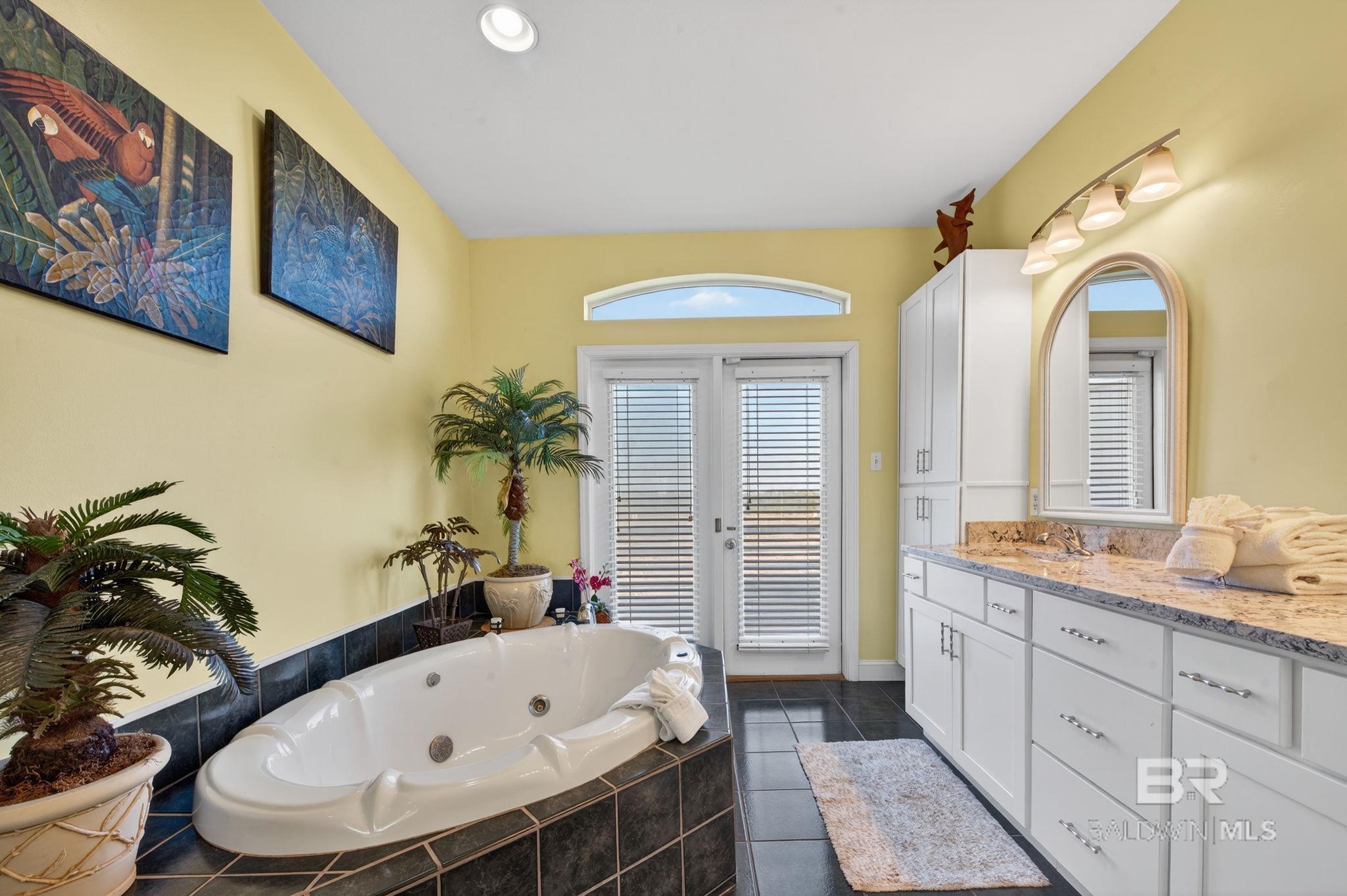 Gulf Shores, Alabama, 36542, United States, 3 Bedrooms Bedrooms, ,4 BathroomsBathrooms,Residential,Active,2006865