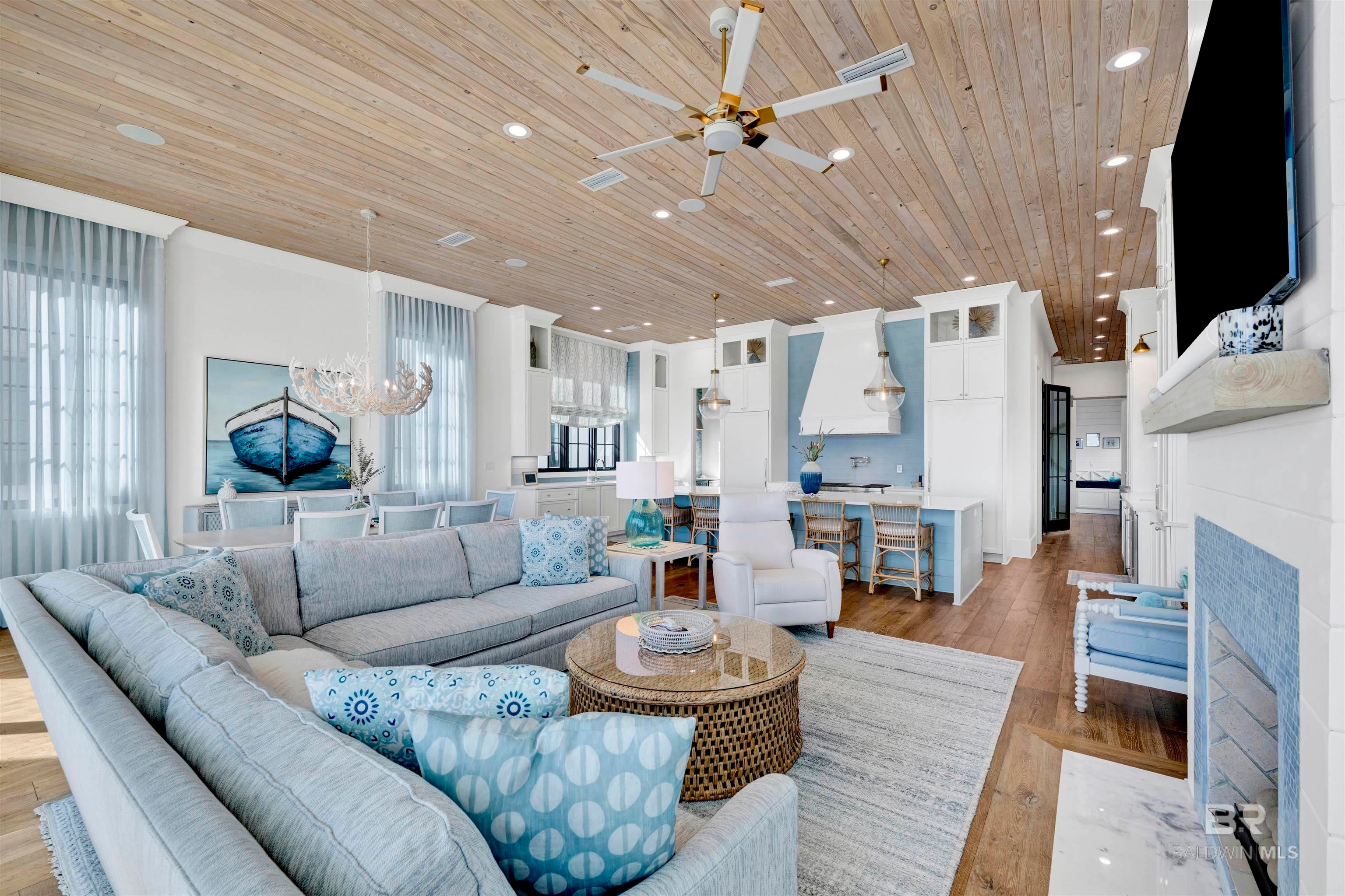 Pensacola, Florida, 32507, United States, 5 Bedrooms Bedrooms, ,6 BathroomsBathrooms,Residential,Active,2015821