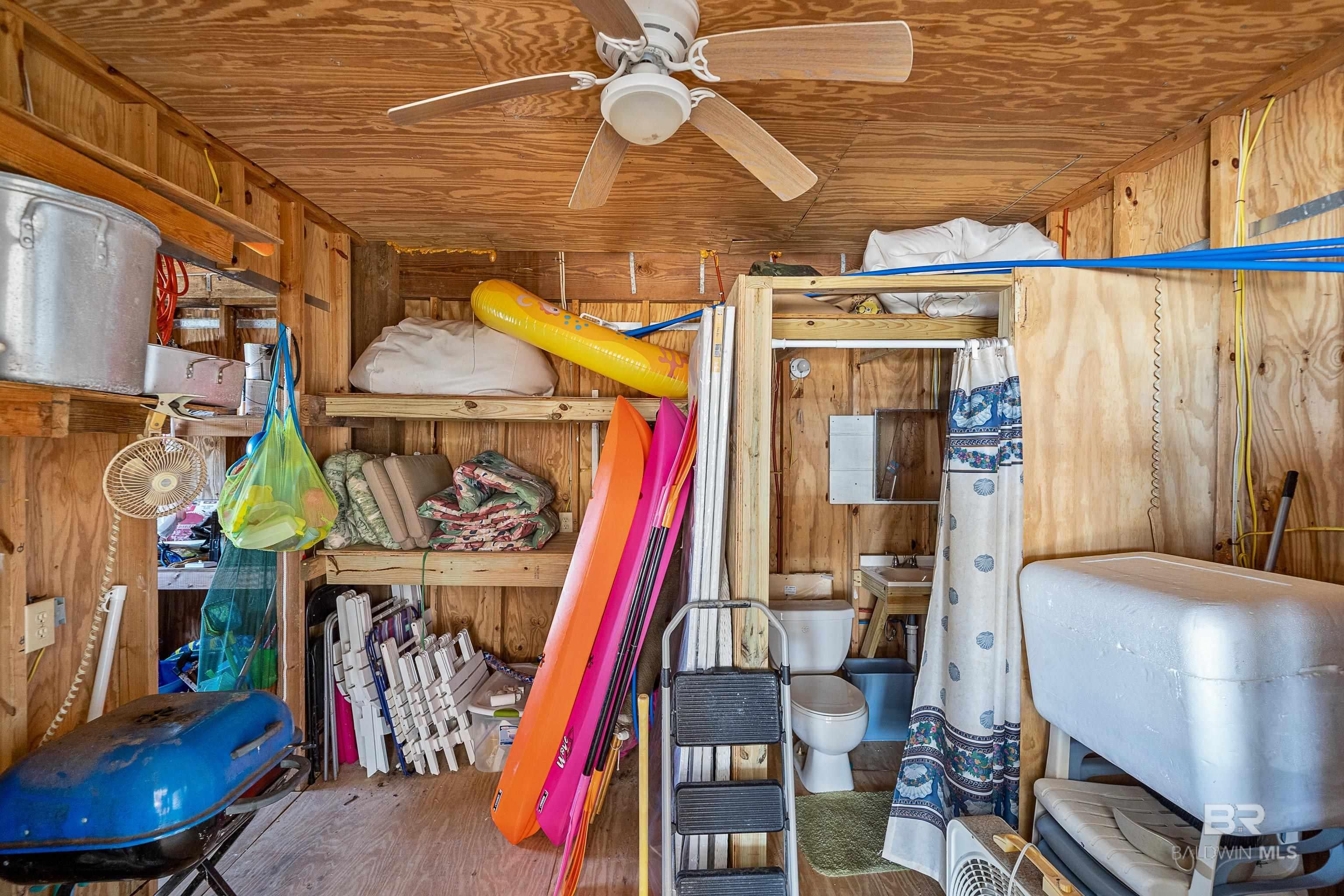 Gulf Shores, Alabama, 36542, United States, 4 Bedrooms Bedrooms, ,3 BathroomsBathrooms,Residential,Active,1943803