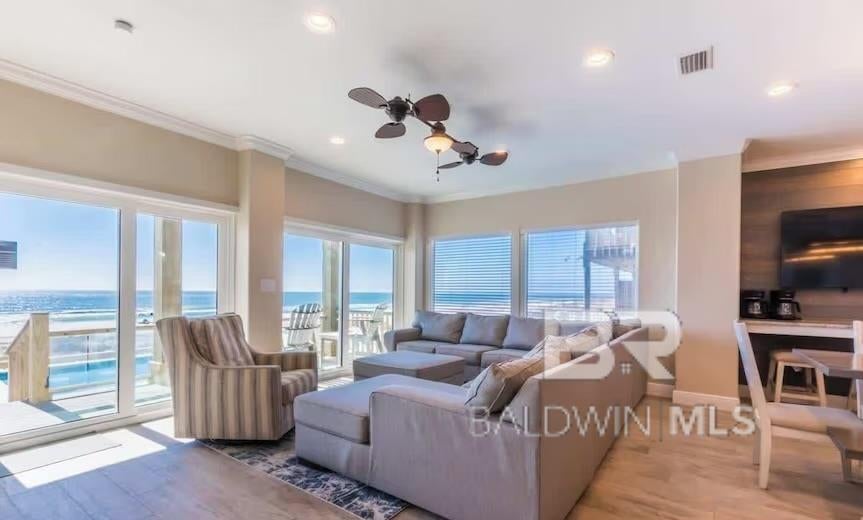 Gulf Shores, Alabama, 36542, United States, 11 Bedrooms Bedrooms, ,12 BathroomsBathrooms,Residential,Active,1871602