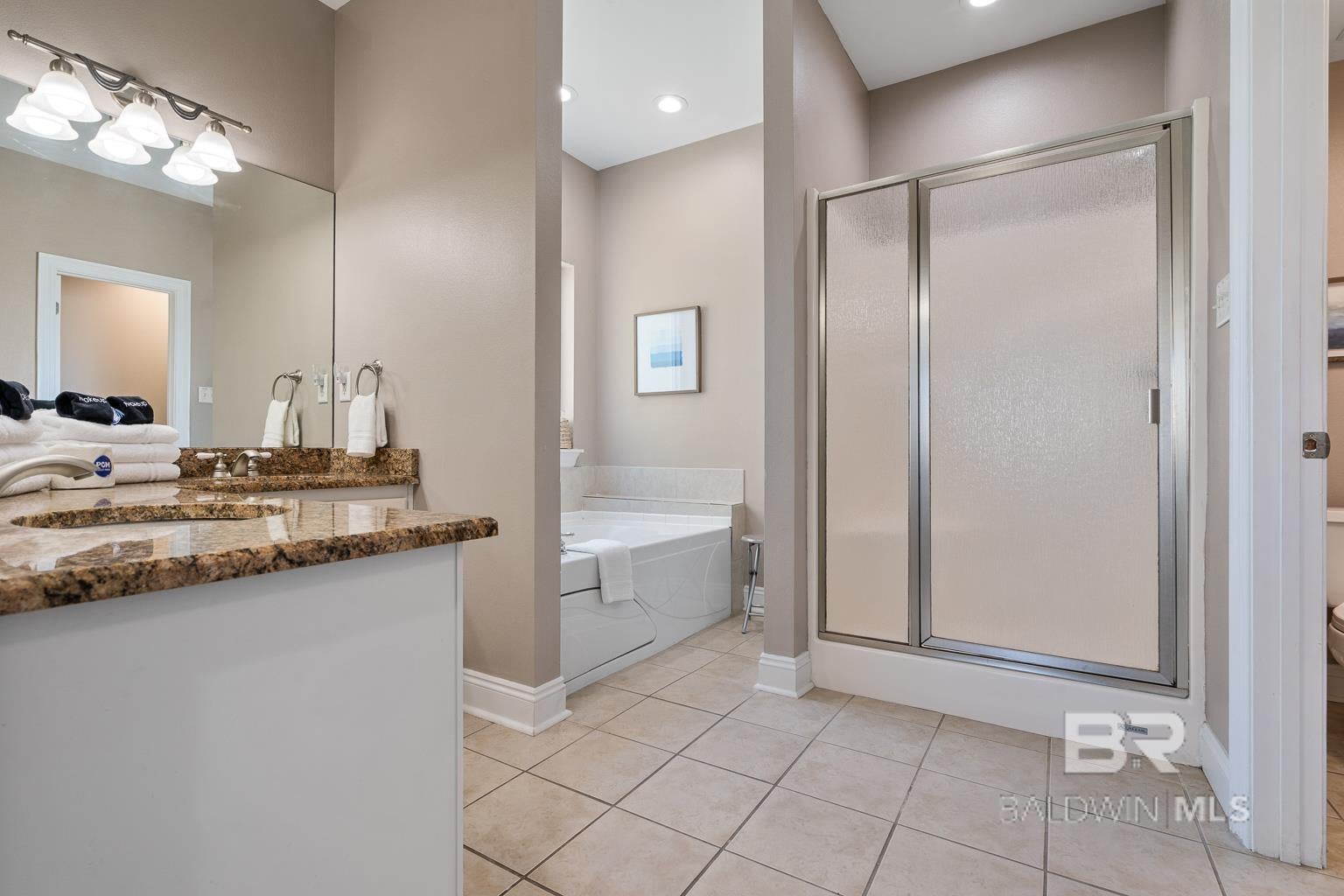 Gulf Shores, Alabama, 36542, United States, ,Residential,Active,1703031