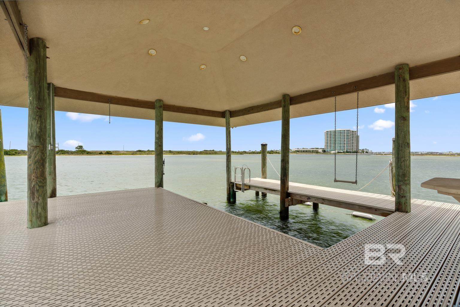 Orange Beach, Alabama, 36561, United States, ,5 BathroomsBathrooms,Residential,Active,1869129