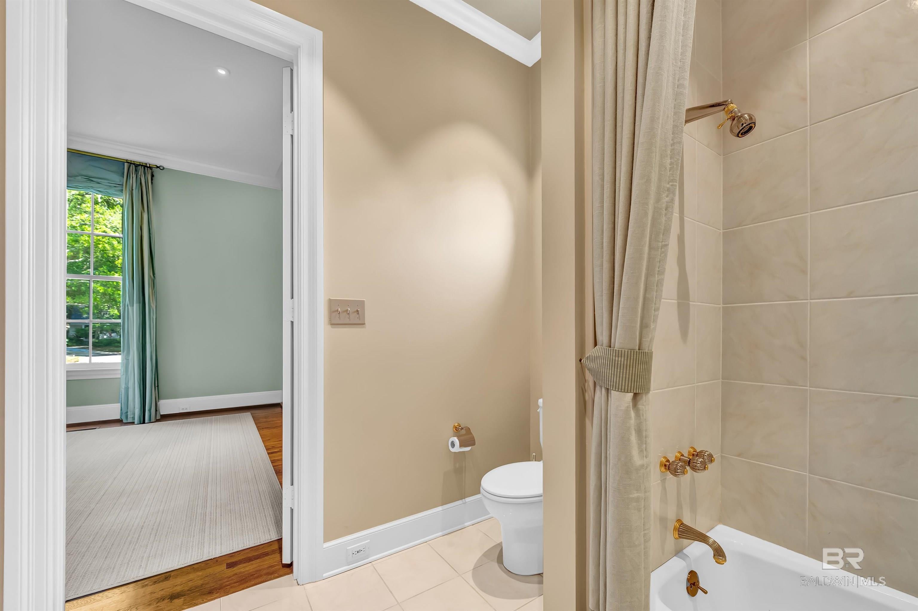 Daphne, Alabama, 36526, United States, ,6 BathroomsBathrooms,Residential,Active,1780390