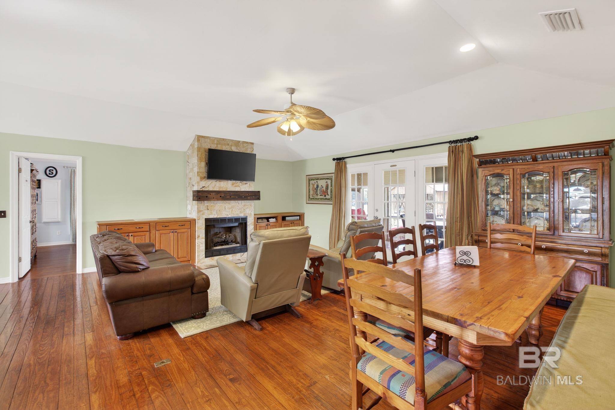 Orange Beach, Alabama, 36561, United States, 3 Bedrooms Bedrooms, ,3 BathroomsBathrooms,Residential,Active,2015426