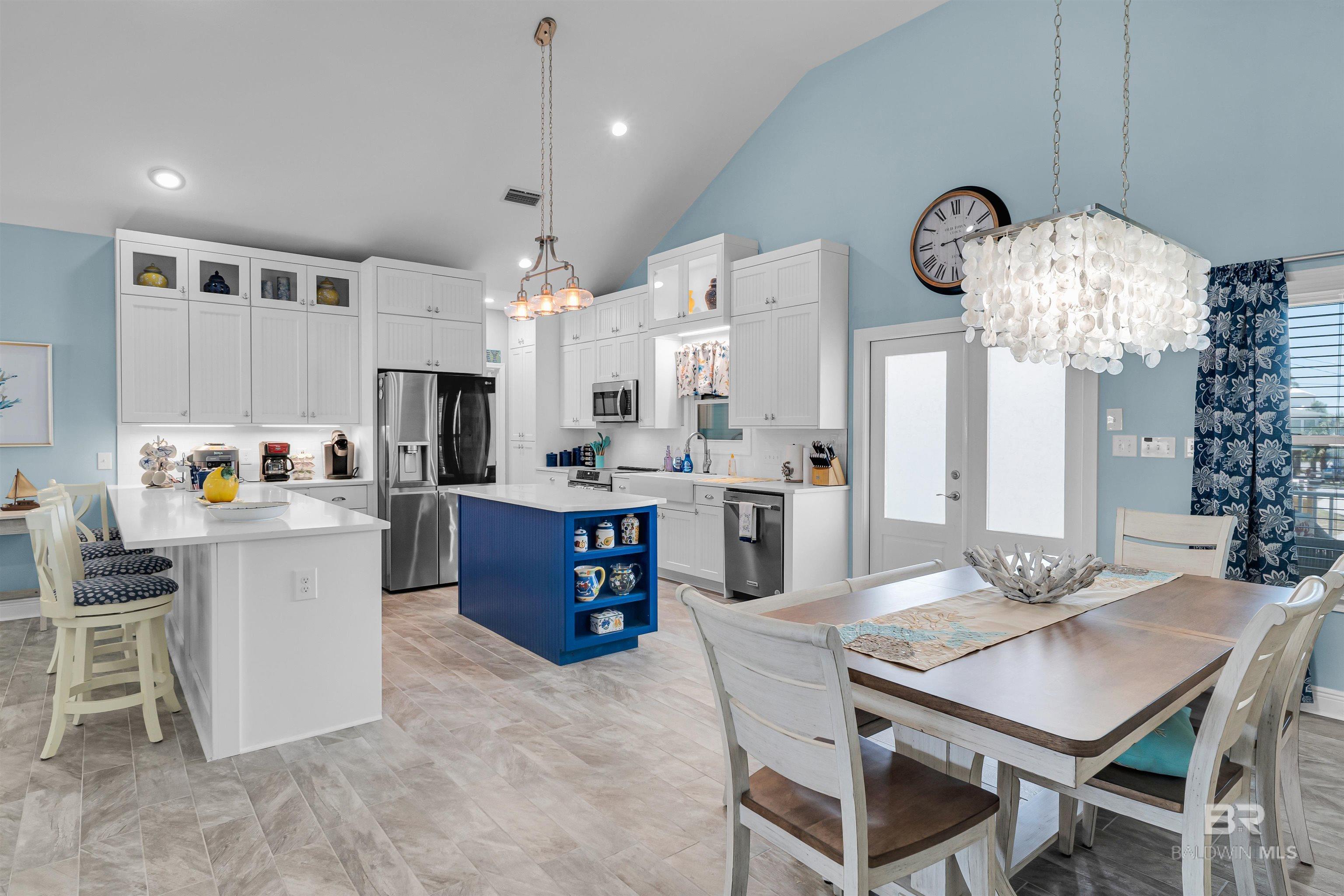 Gulf Shores, Alabama, 36542, United States, 4 Bedrooms Bedrooms, ,4 BathroomsBathrooms,Residential,Active,1898018