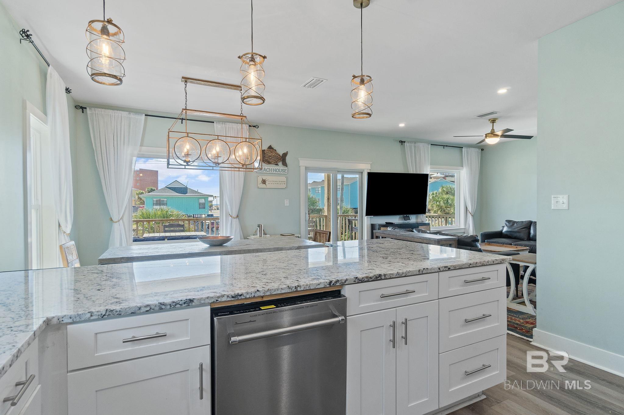 Gulf Shores, Alabama, 36542, United States, 4 Bedrooms Bedrooms, ,4 BathroomsBathrooms,Residential,Active,1988437