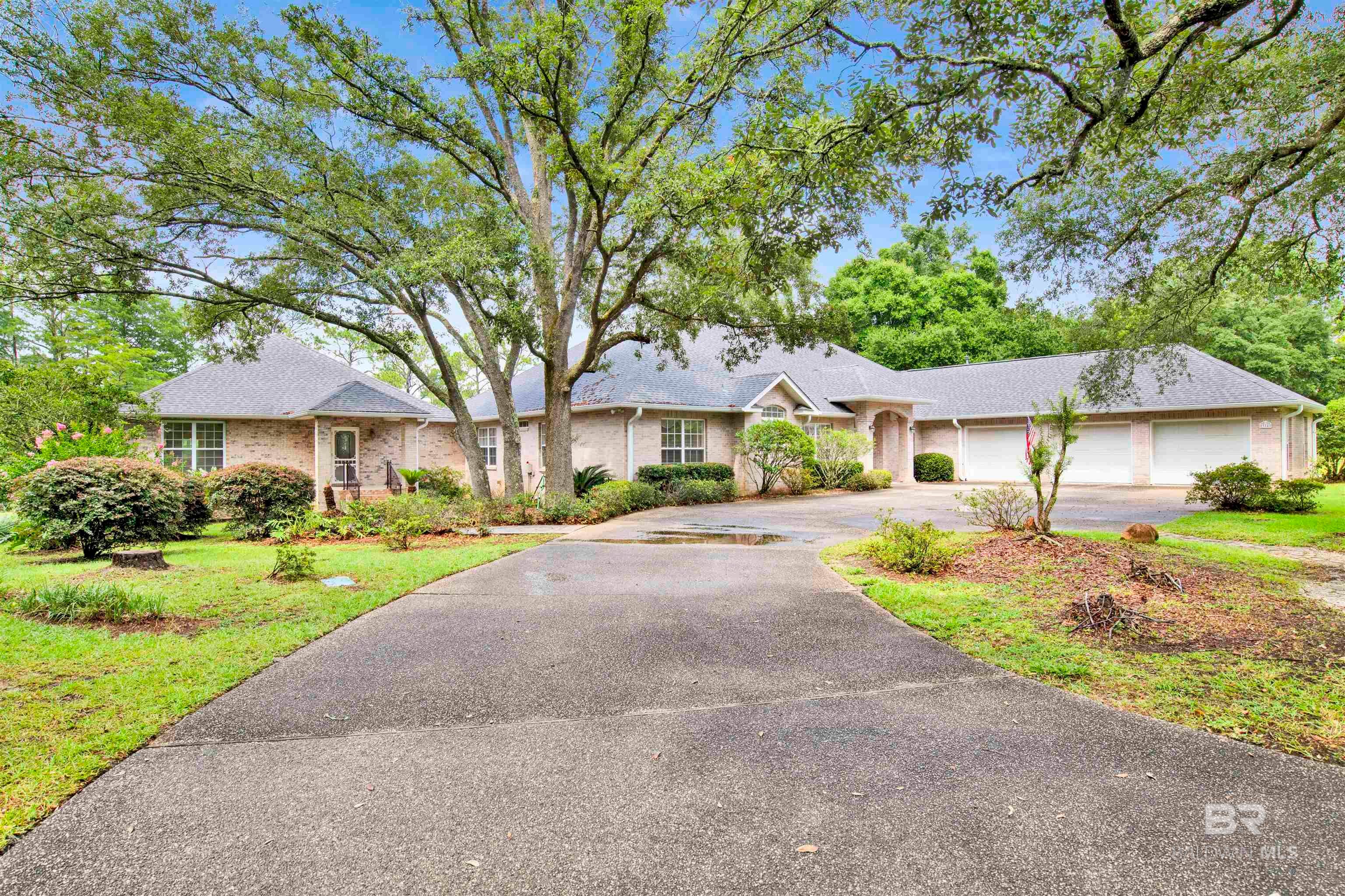 Foley, Alabama, 36535, United States, 4 Bedrooms Bedrooms, ,4 BathroomsBathrooms,Residential,Active,1914606