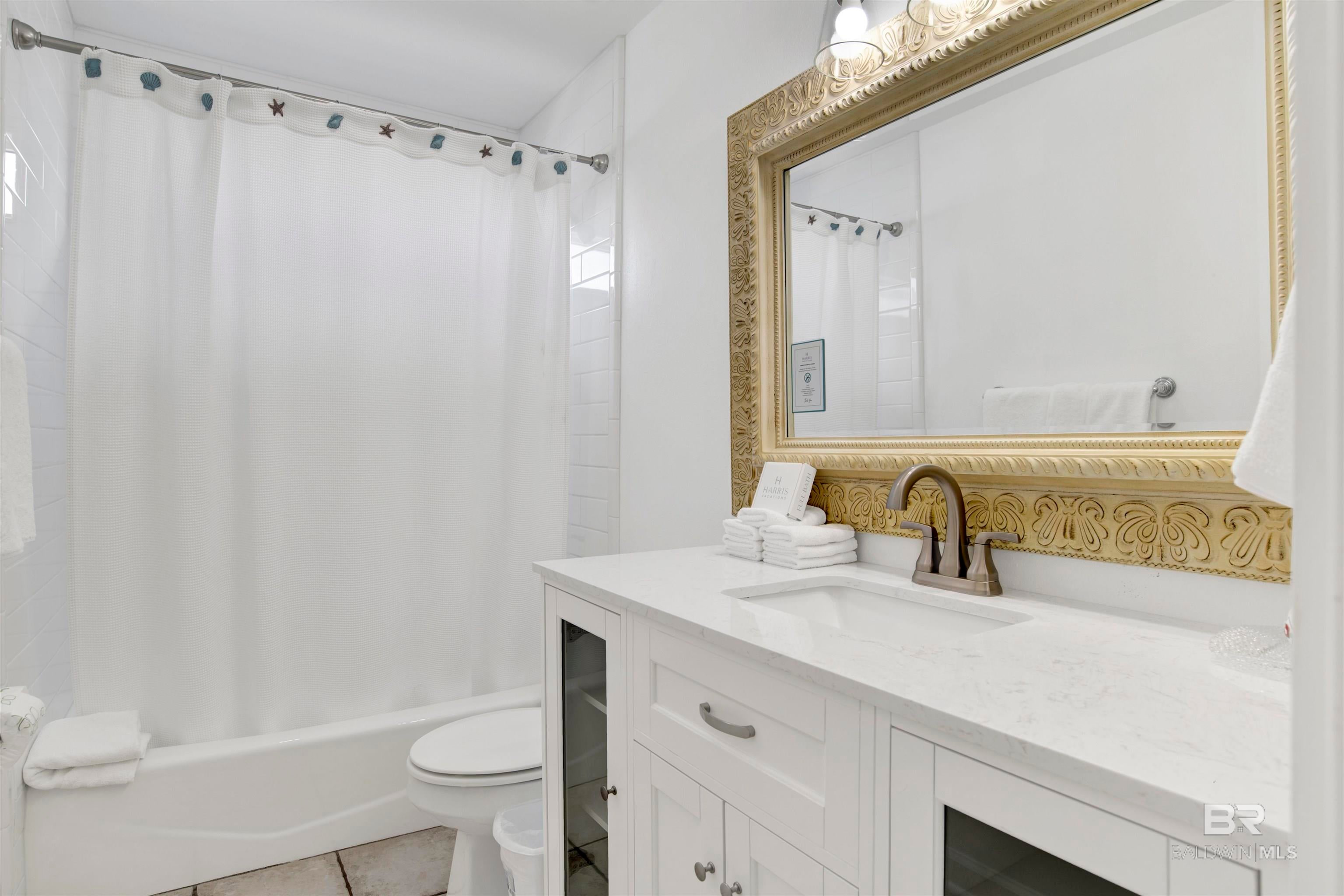 Gulf Shores, Alabama, 36542, United States, 4 Bedrooms Bedrooms, ,3 BathroomsBathrooms,Residential,Active,1952485