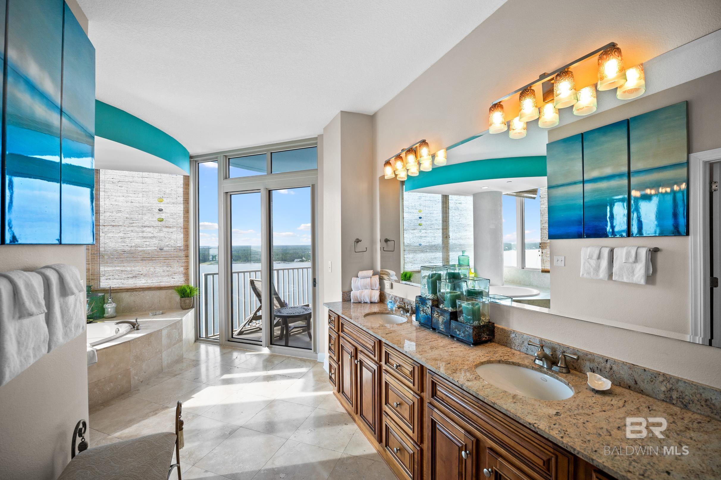 Gulf Shores, Alabama, 36542, United States, ,4 BathroomsBathrooms,Residential,Active,1824911