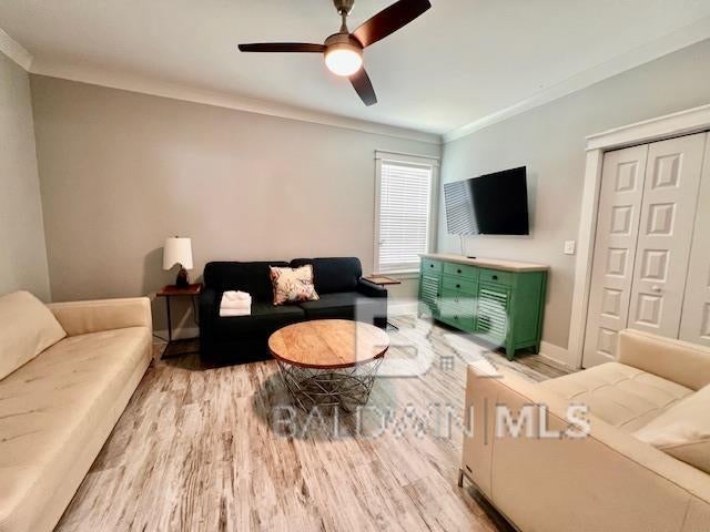 Gulf Shores, Alabama, 36542, United States, 6 Bedrooms Bedrooms, ,6 BathroomsBathrooms,Residential,Active,1941351