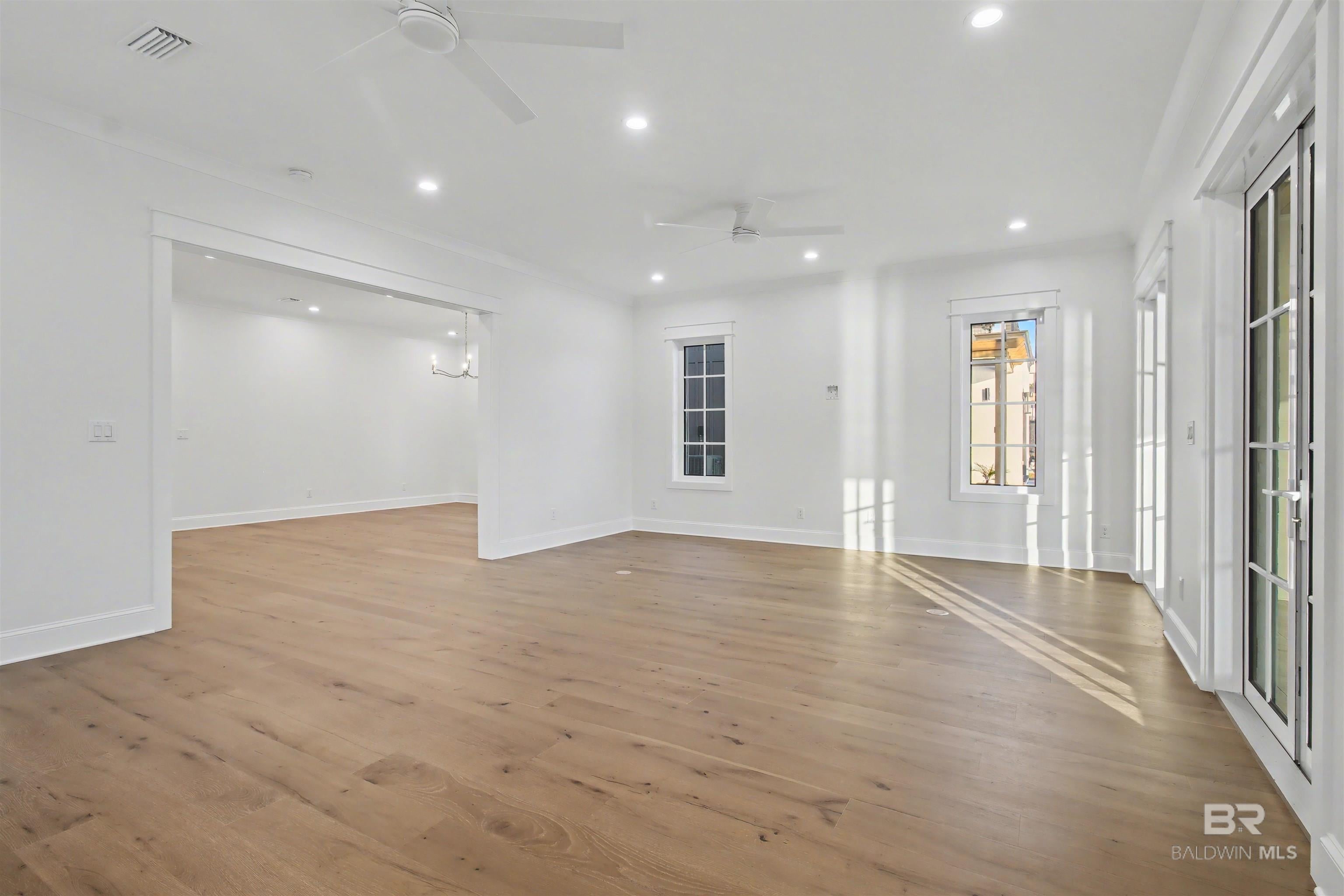 Gulf Shores, Alabama, 36542, United States, 3 Bedrooms Bedrooms, ,4 BathroomsBathrooms,Residential,Active,1992558