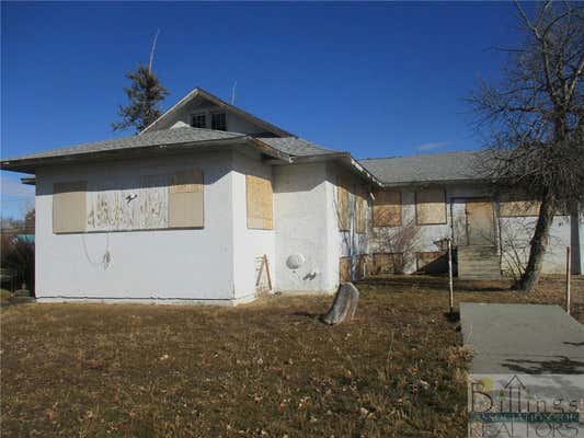 520 3RD ST W, HARDIN, MT 59034 - Image 1